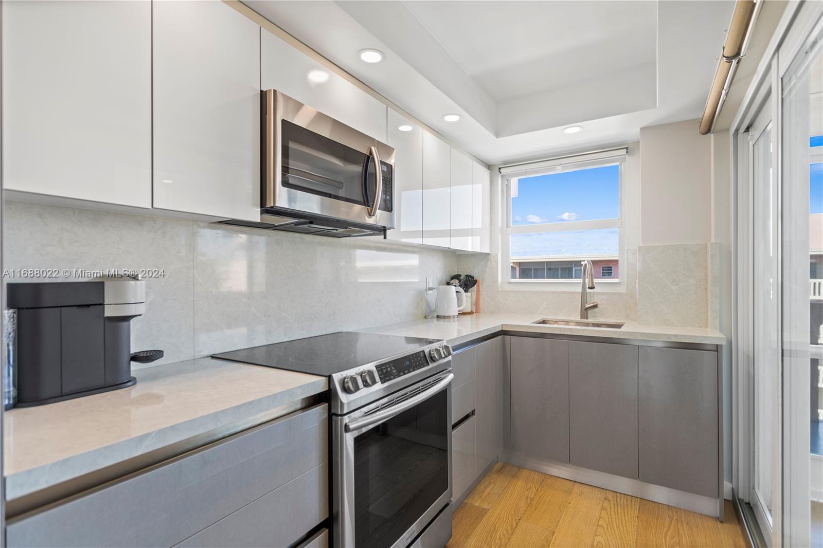 ELDORADO PLAZA WEST CONDO - Residential