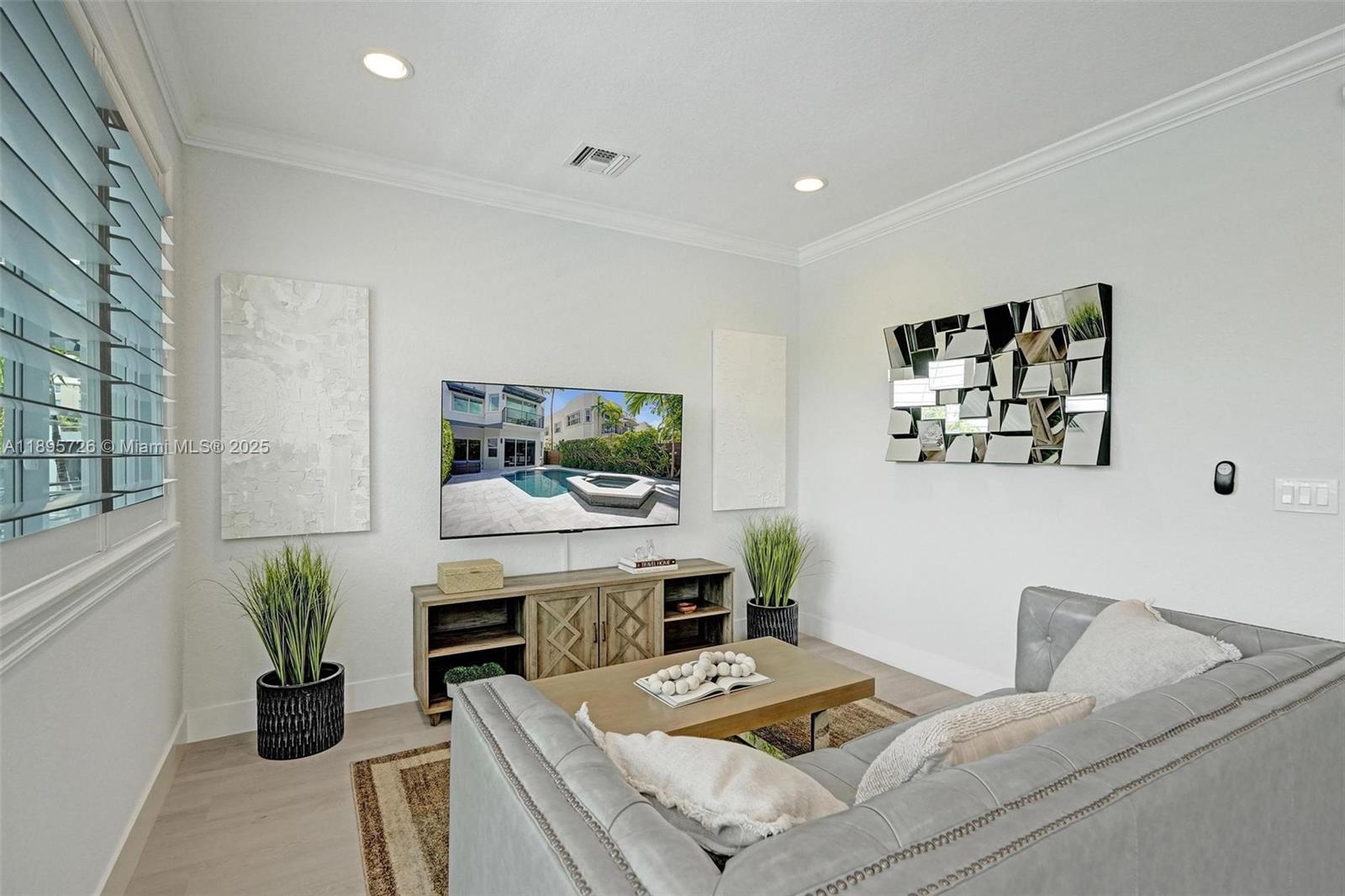 REICHENBACHS SUB - Residential Lease