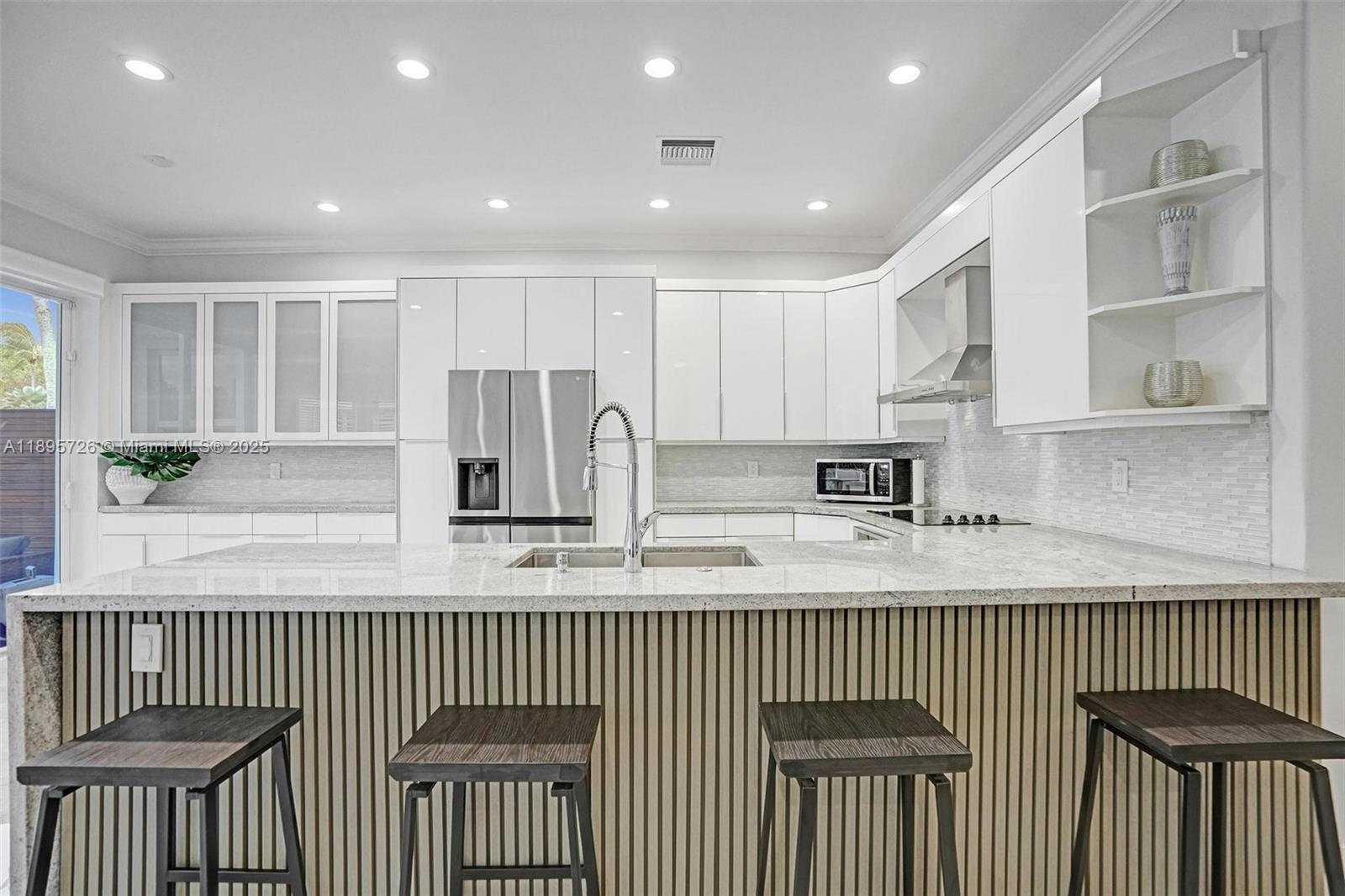 REICHENBACHS SUB - Residential Lease