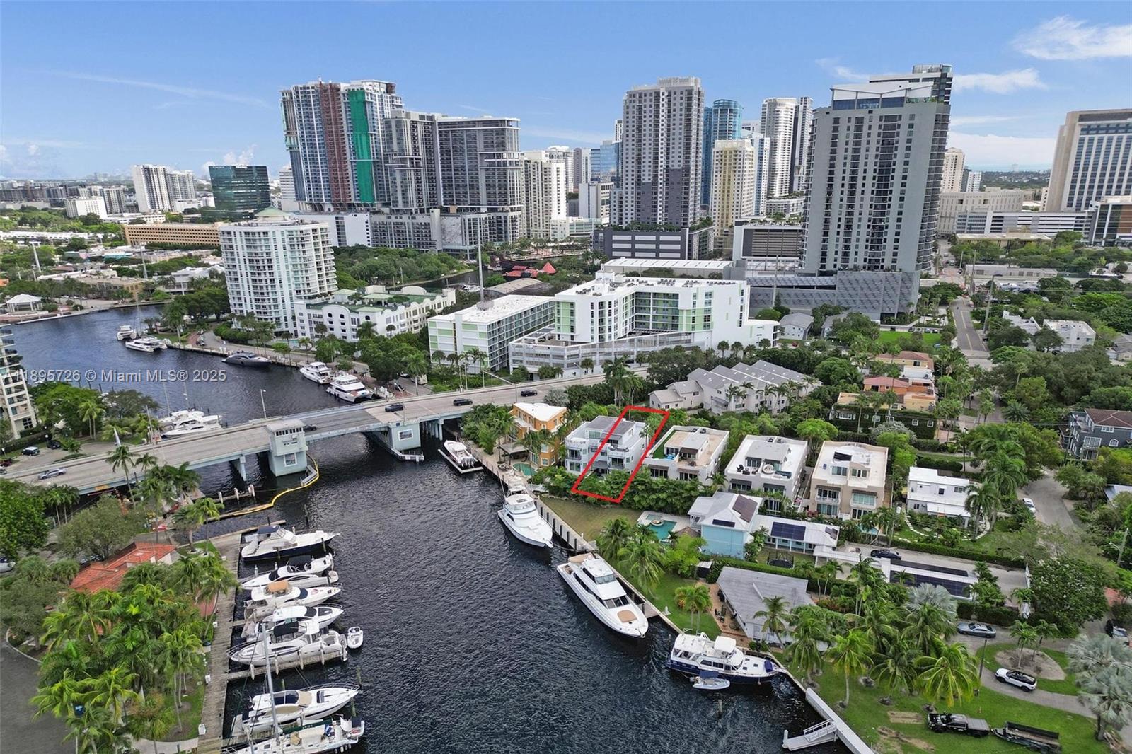 Experience upscale living in this 3-story single-family-attached home overlooking the New River and city skyline. Fully furnished with brand-new designer furniture, this property is available for seasonal or long-term lease. Enjoy new appliances, smart home features, a private pool and spa, Peloton, main-level patio with grill, and an 800-sq-ft rooftop terrace perfect for entertaining.
A private boat dock for vessels up to 30 feet may be available for an additional fee.
Prime location near Downtown, Las Olas, the beach, and I-95. Call today to schedule a private showing!