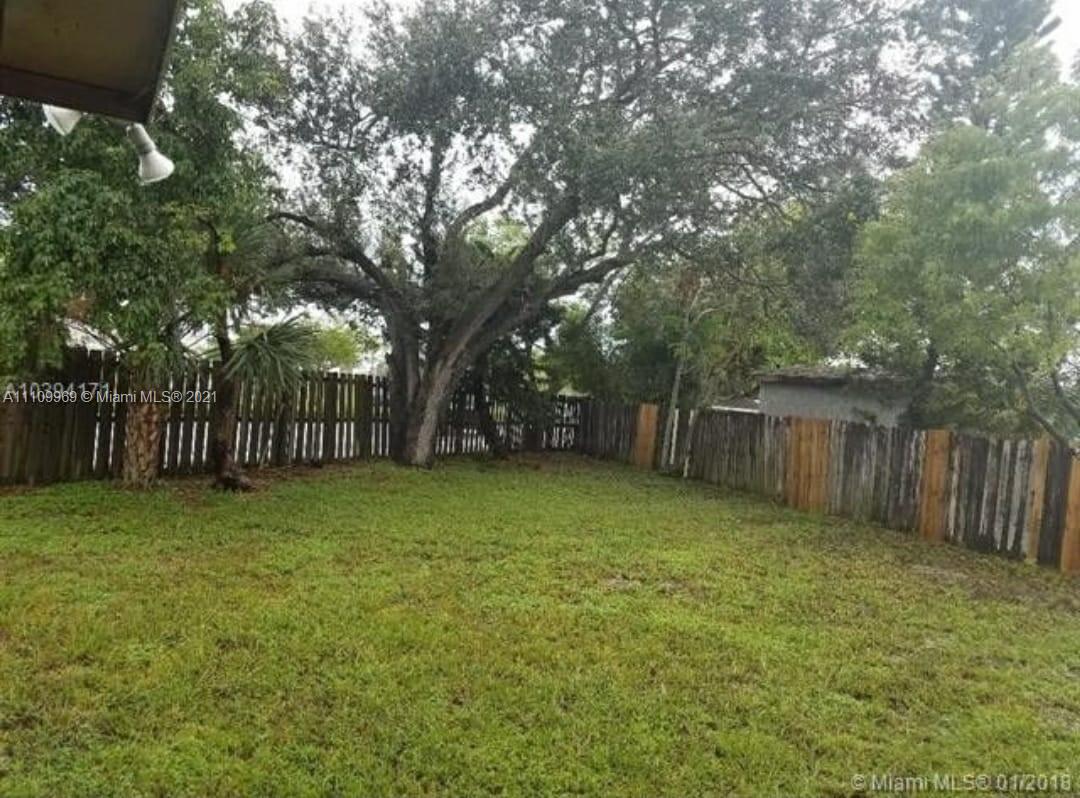 UNIVERSITY PARK PARCELS 4 - Residential Lease