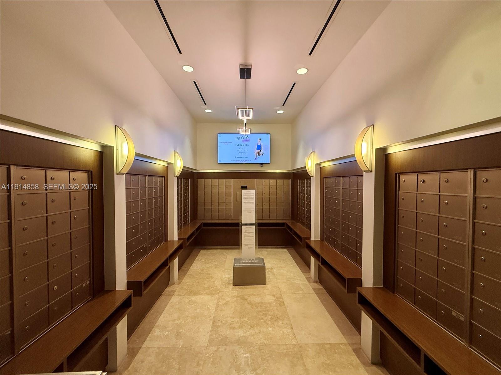 GREEN DIAMOND CONDO - Residential