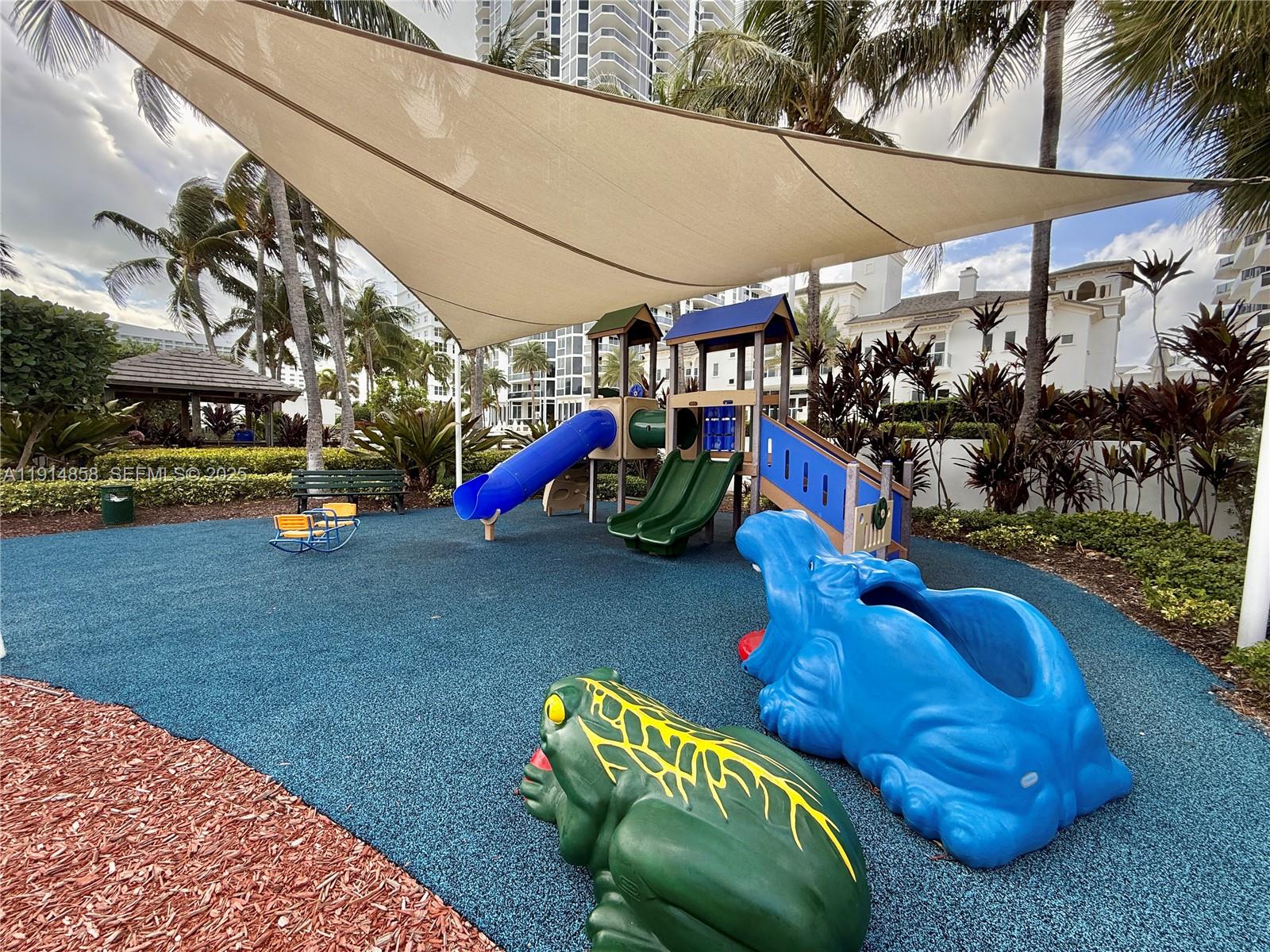 GREEN DIAMOND CONDO - Residential