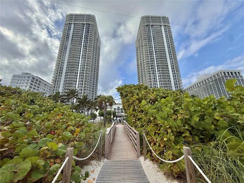 Photo of 4775 Collins Ave #1601, Miami Beach, FL 33140 (MLS # A11914858)
