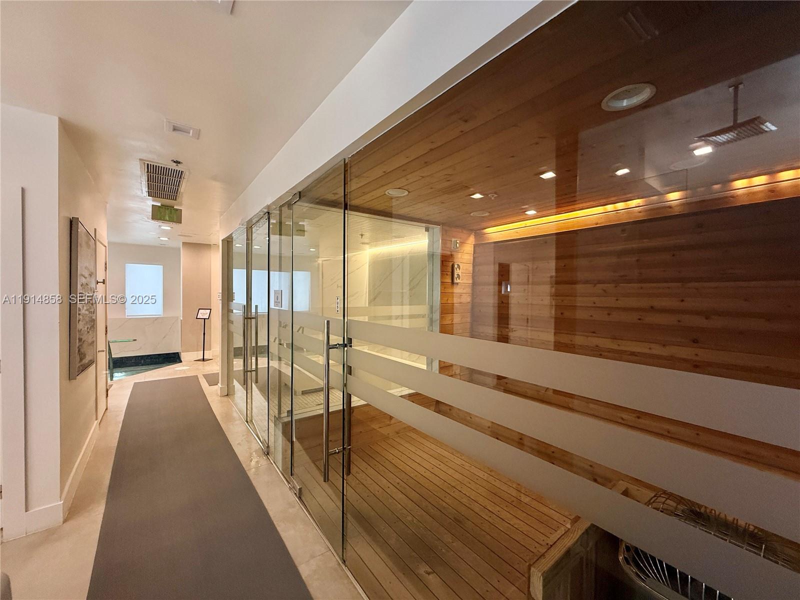 GREEN DIAMOND CONDO - Residential