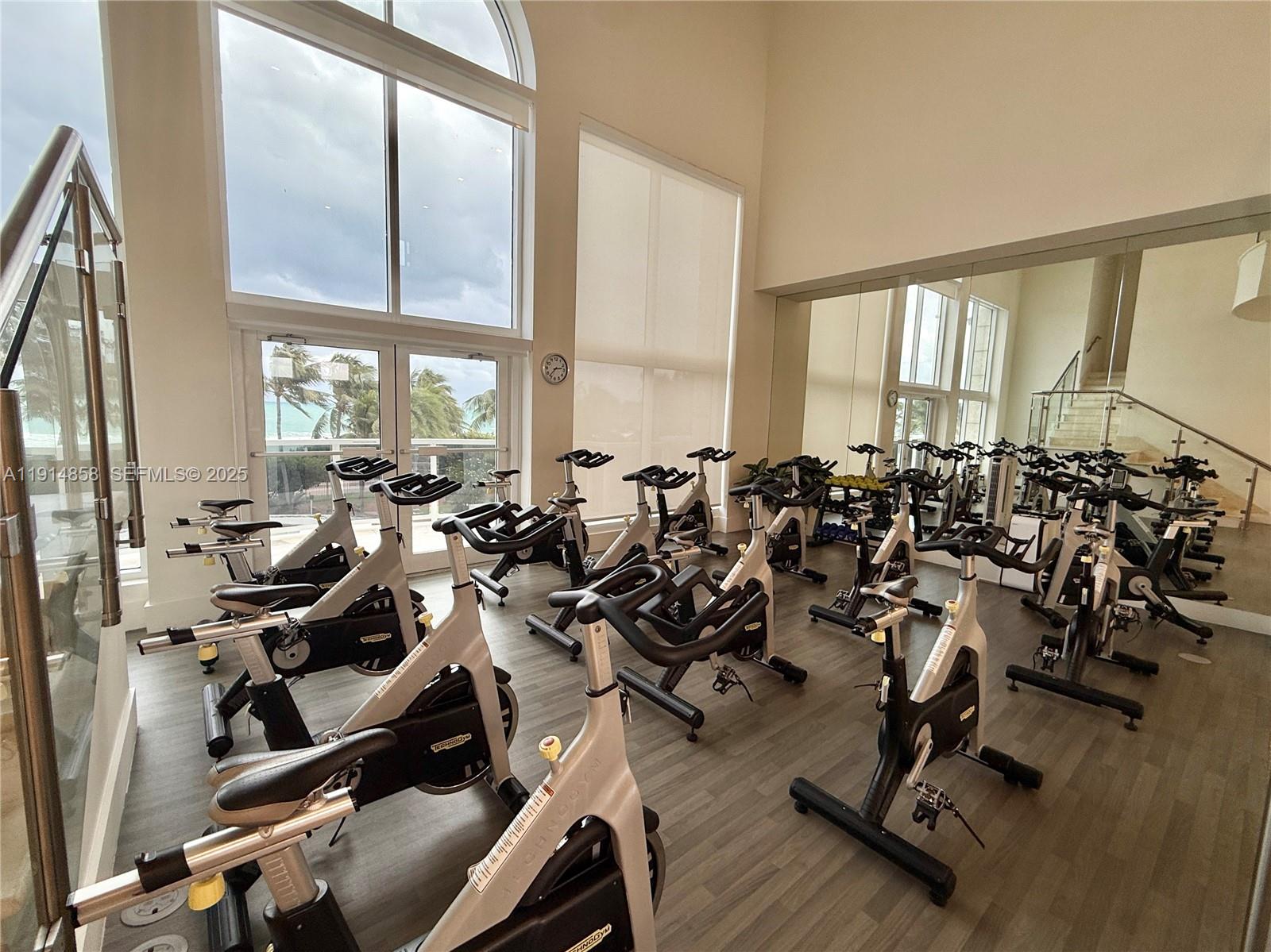 GREEN DIAMOND CONDO - Residential