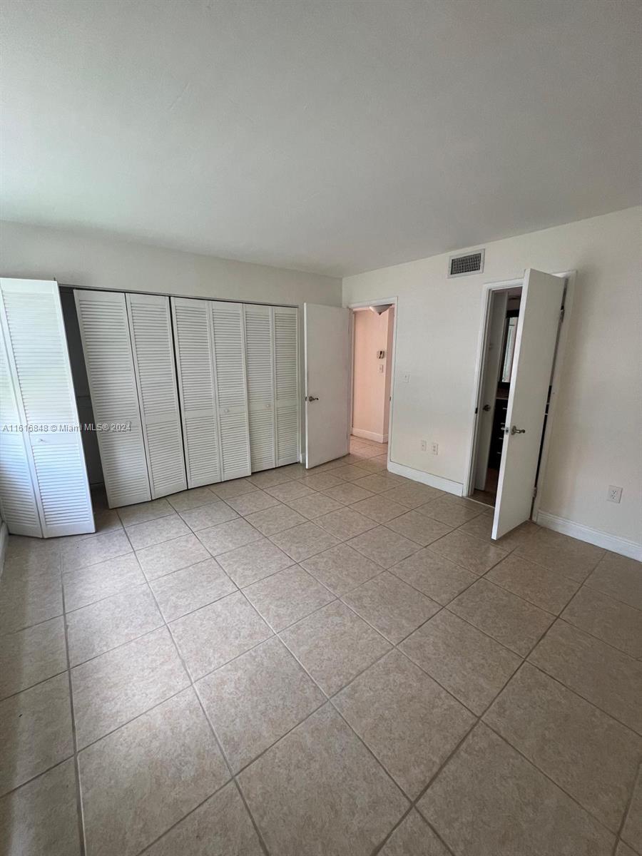 WEST LAKE VILLAGE II COND - Residential Lease