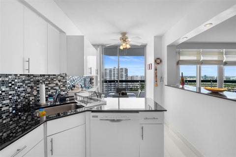 Tiny photo for 19195 NE 36th Ct #2502, Aventura, FL 33180 (MLS # A12078503)
