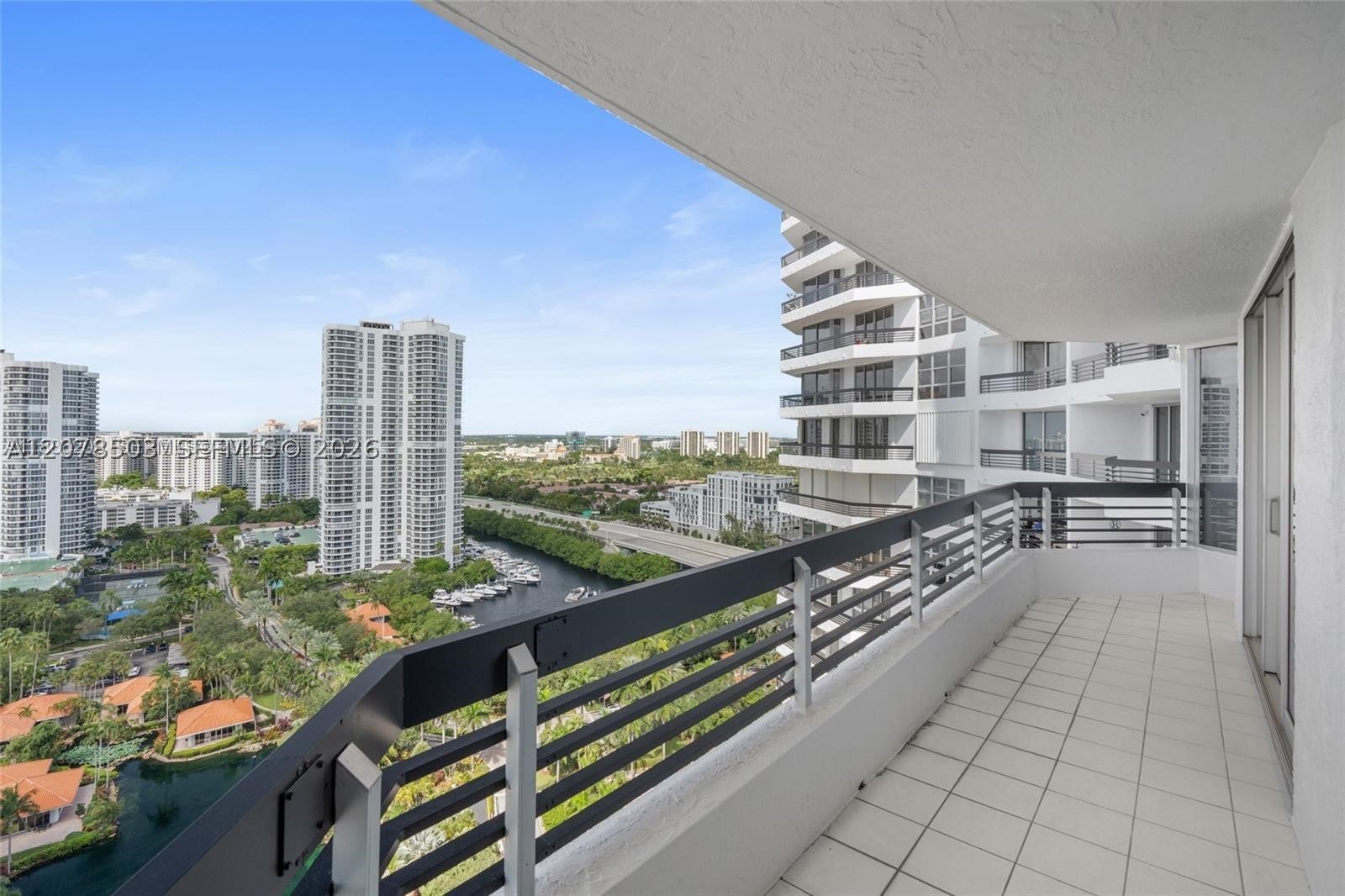 19195 NE 36th Ct 2502, Aventura FL 33180
