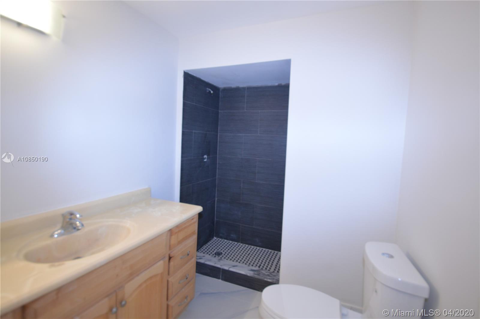 TOWNHOUSES AT JACARANDA 2 - Residential Lease