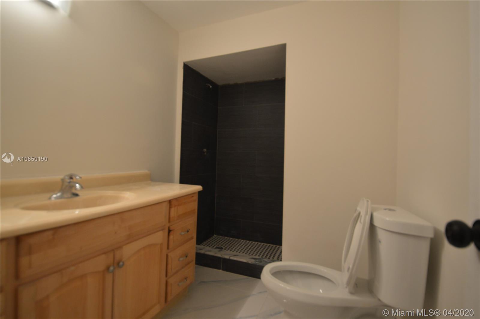 TOWNHOUSES AT JACARANDA 2 - Residential Lease