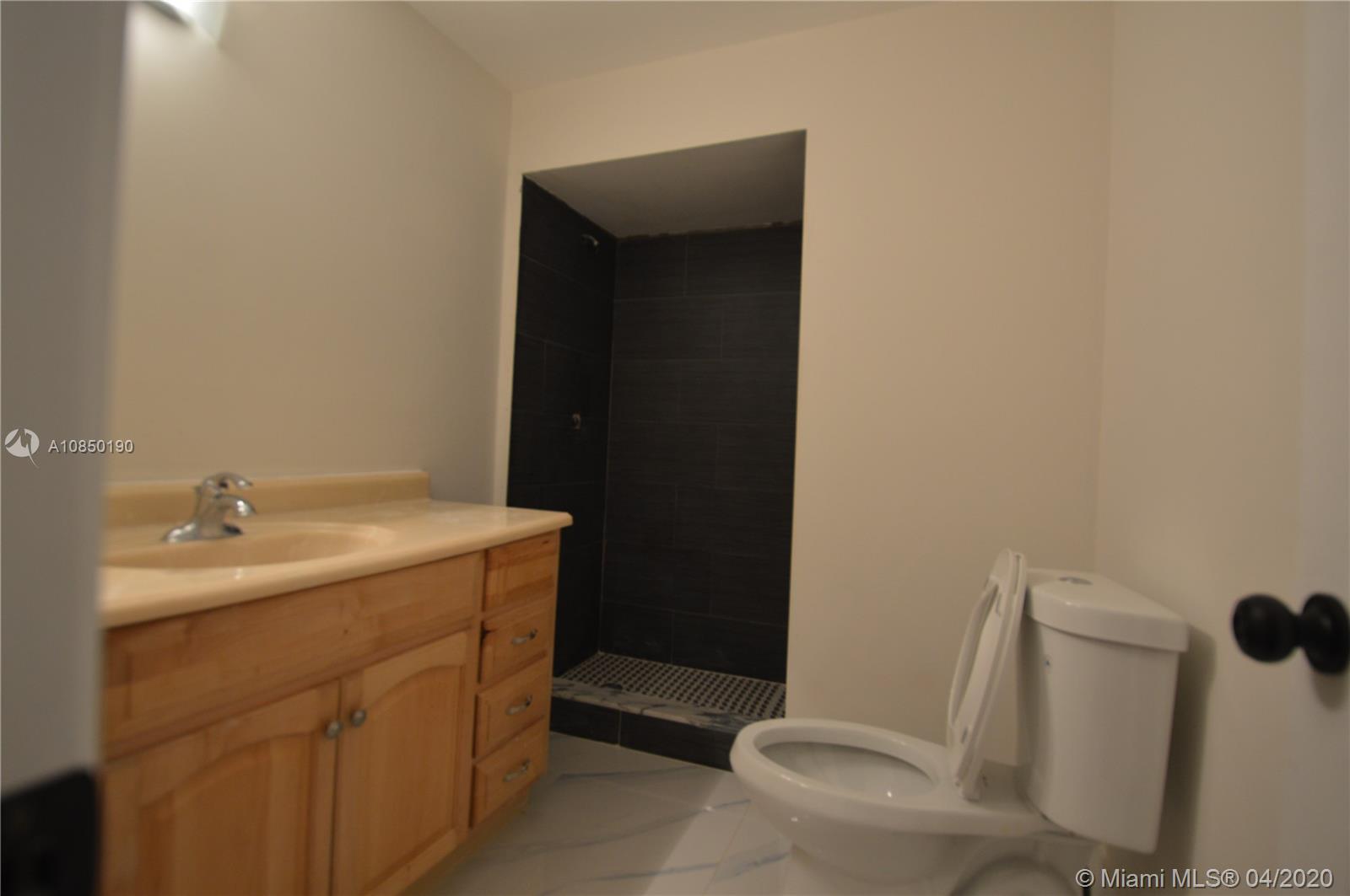 TOWNHOUSES AT JACARANDA 2 - Residential Lease