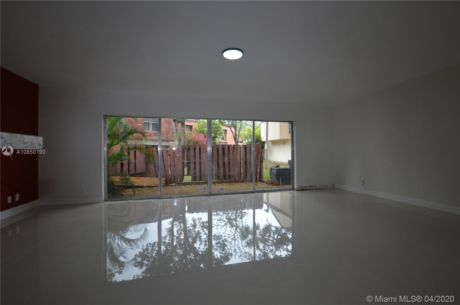 TOWNHOUSES AT JACARANDA 2 - Residential Lease