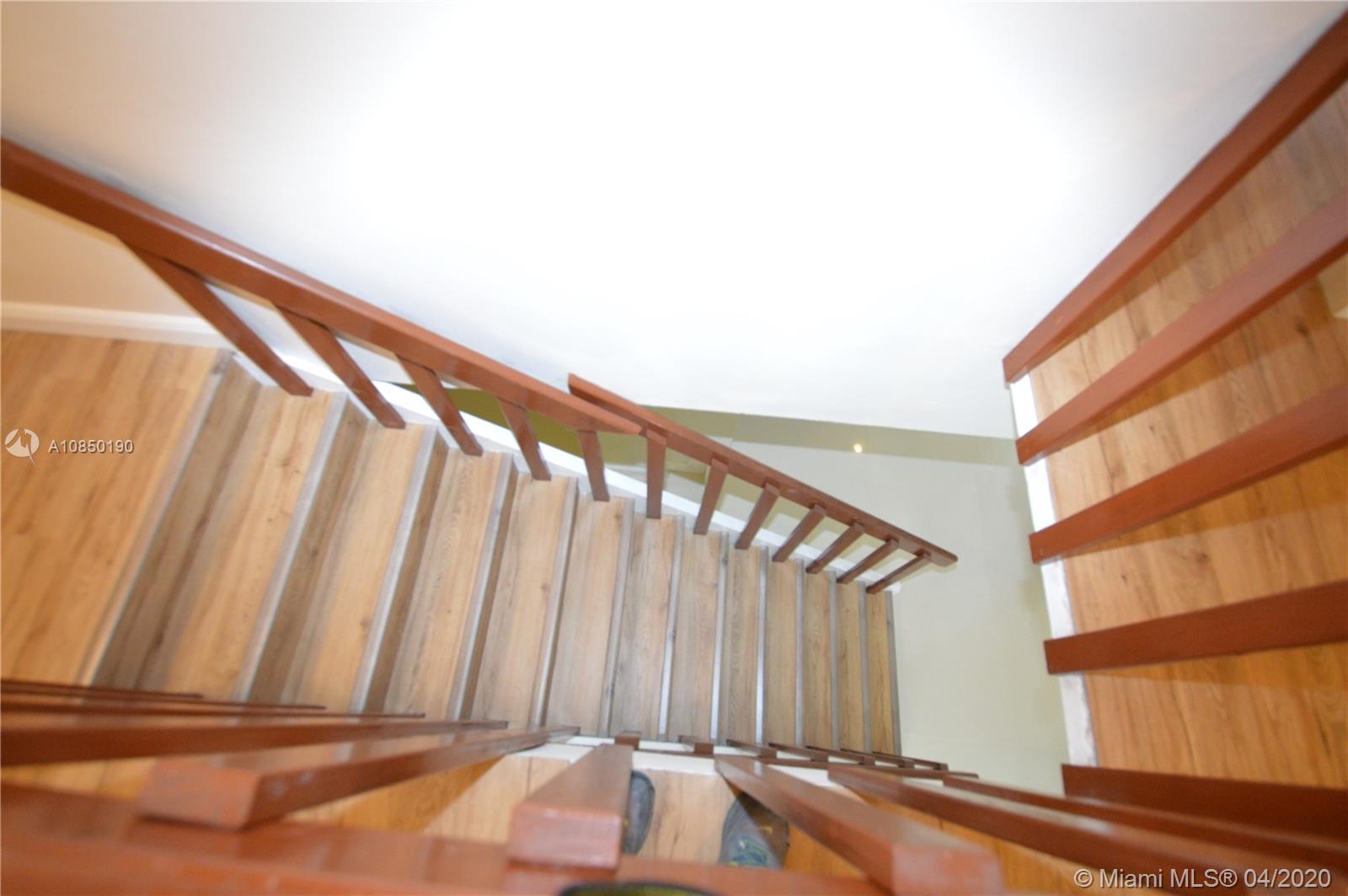 TOWNHOUSES AT JACARANDA 2 - Residential Lease