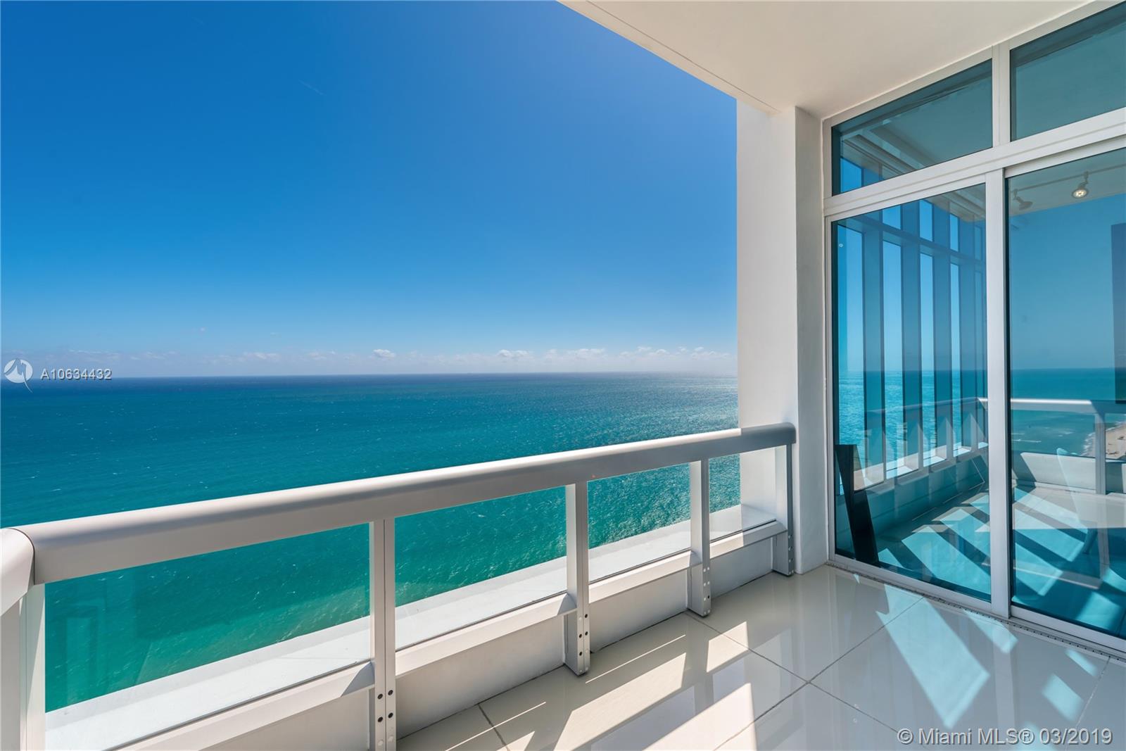 CARILLON CONDOS - Residential