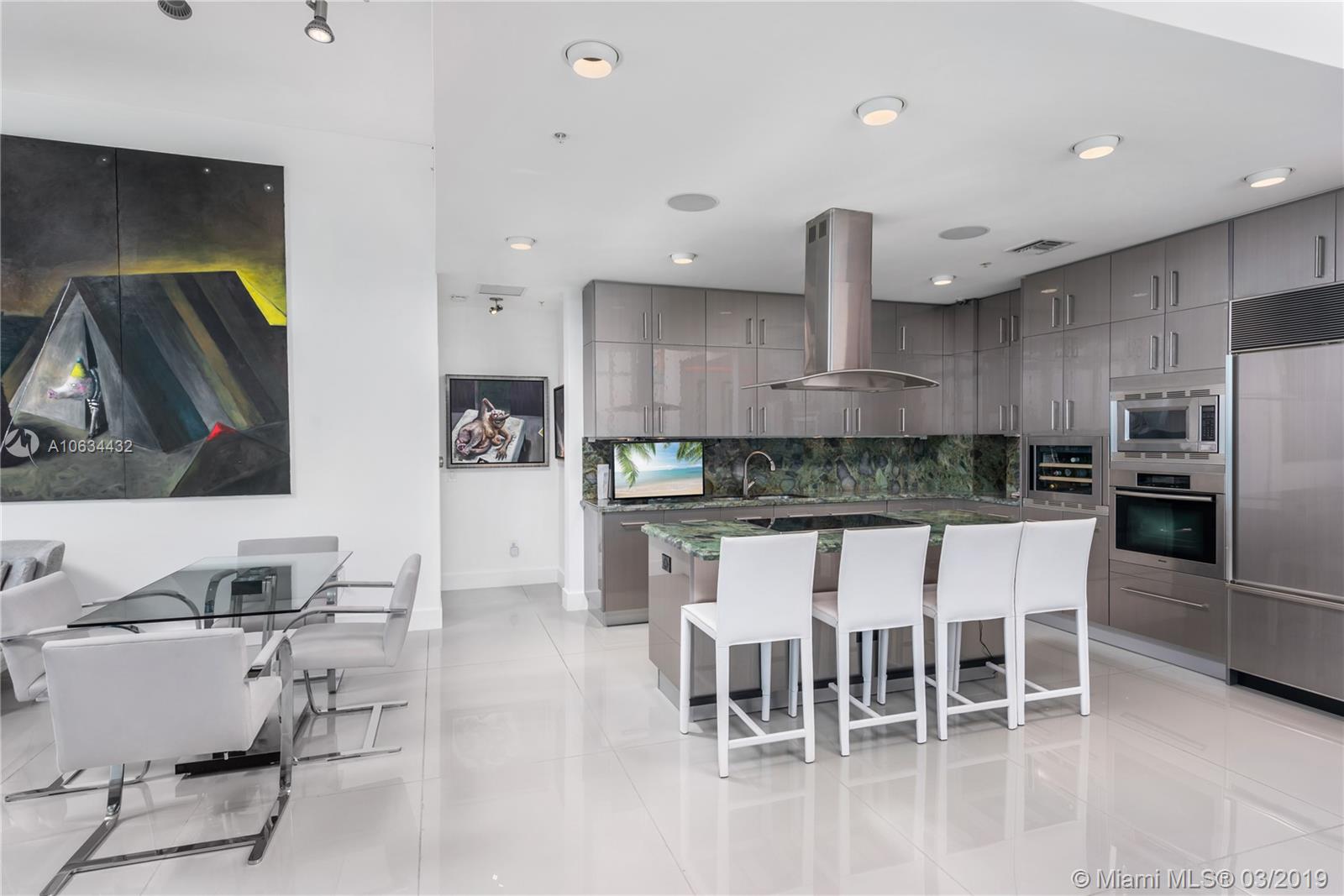 CARILLON CONDOS - Residential