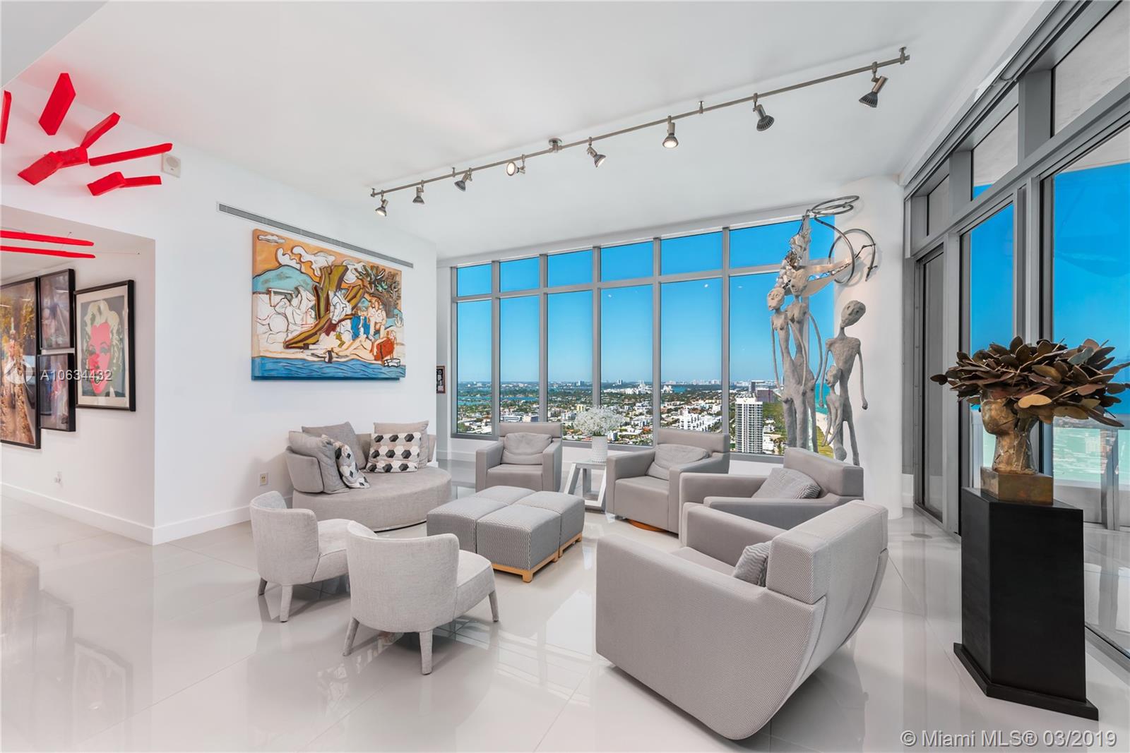 CARILLON CONDOS - Residential