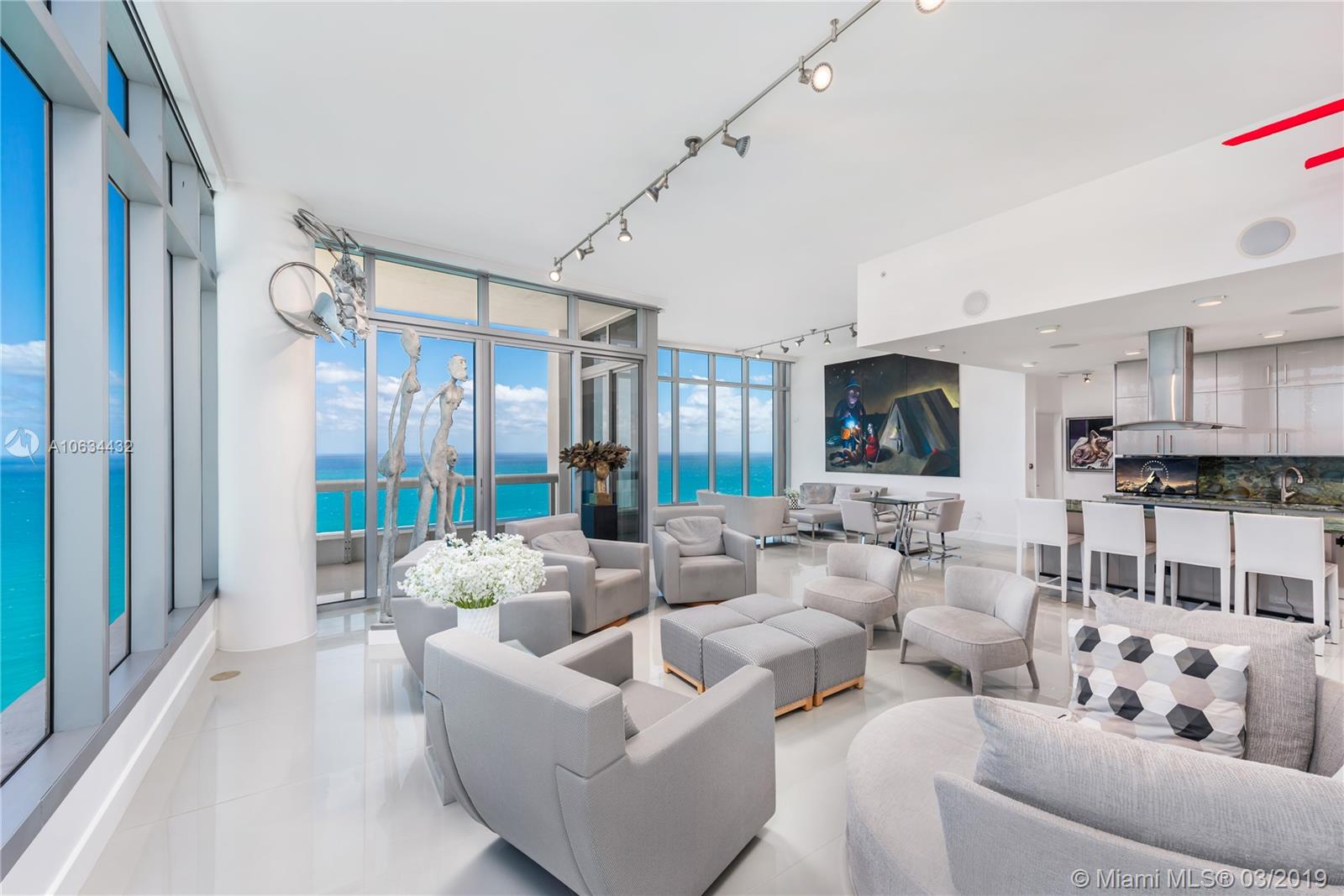 CARILLON CONDOS - Residential