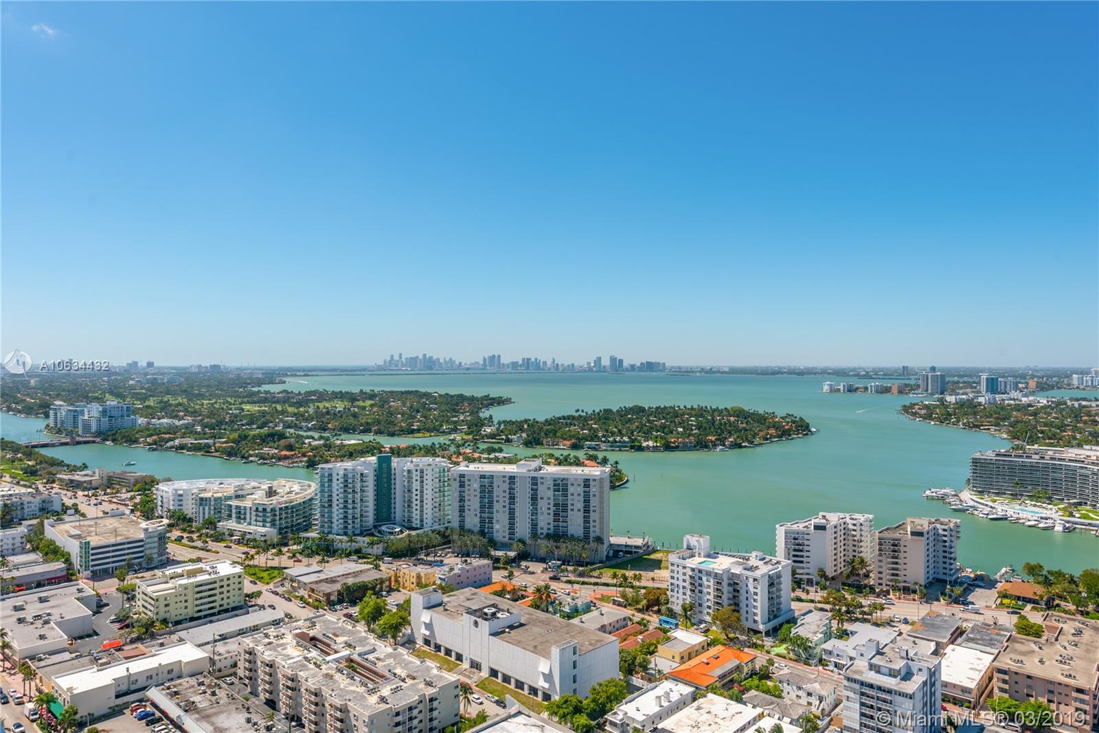 CARILLON CONDOS - Residential