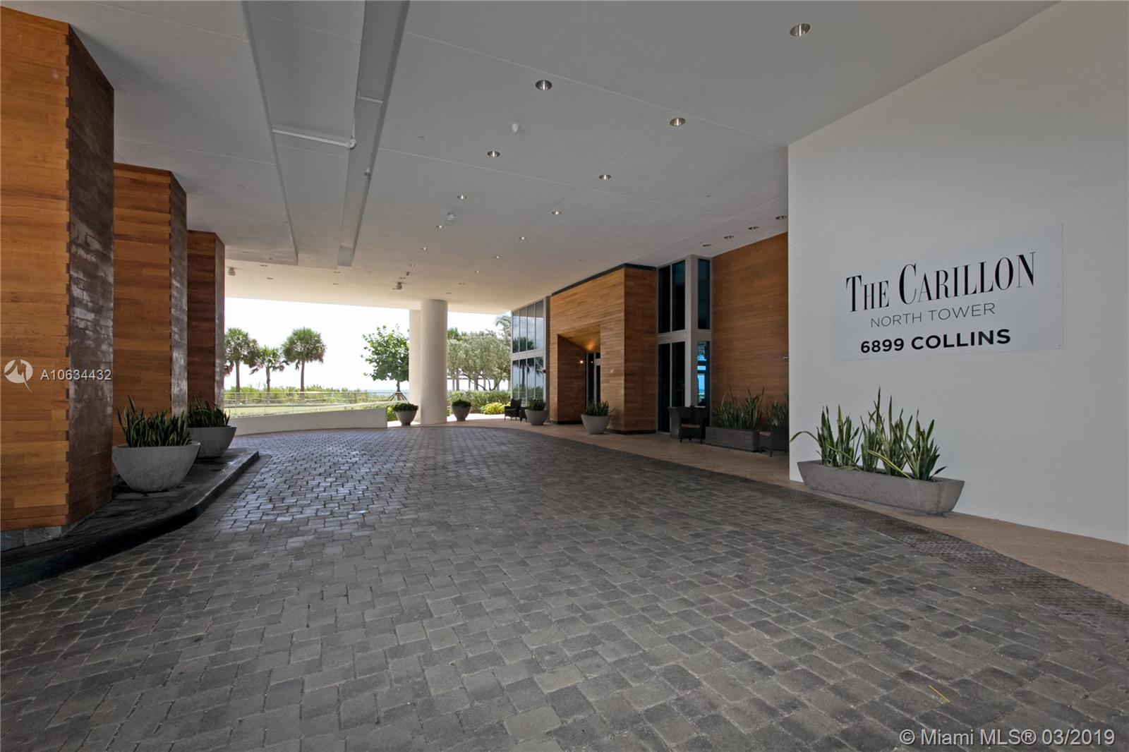 CARILLON CONDOS - Residential