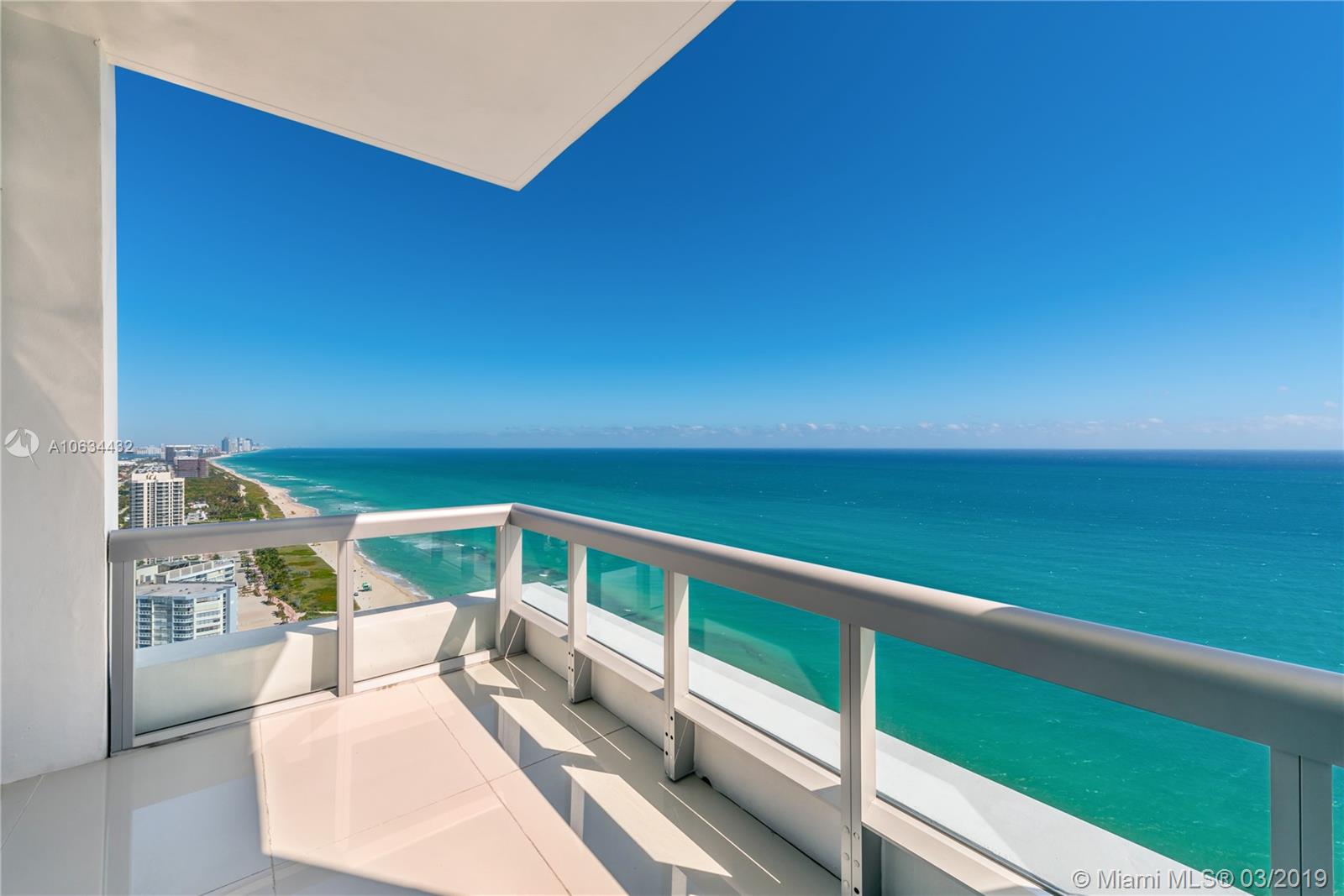 CARILLON CONDOS - Residential