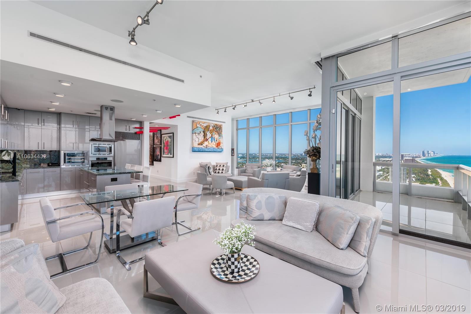 CARILLON CONDOS - Residential