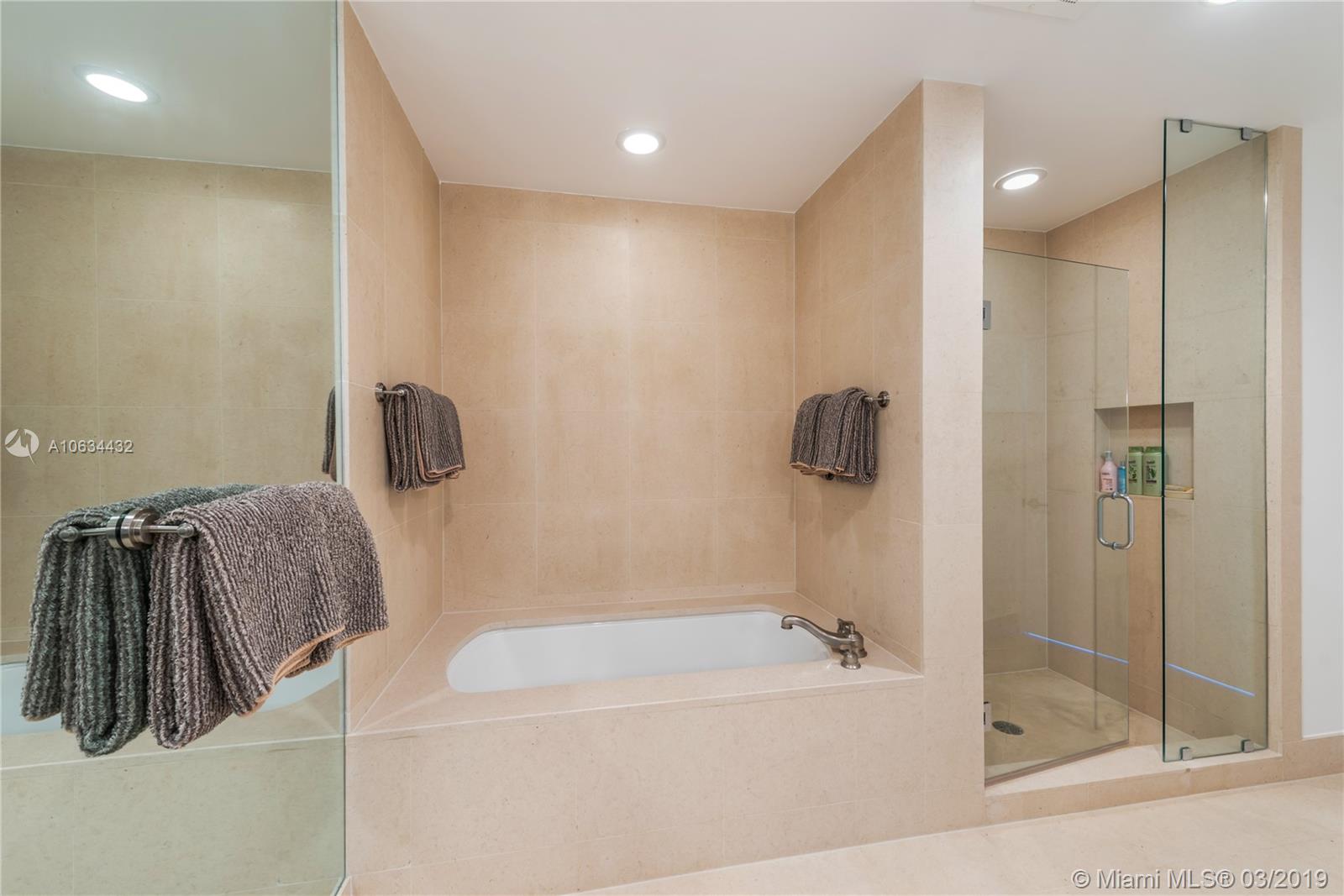 CARILLON CONDOS - Residential