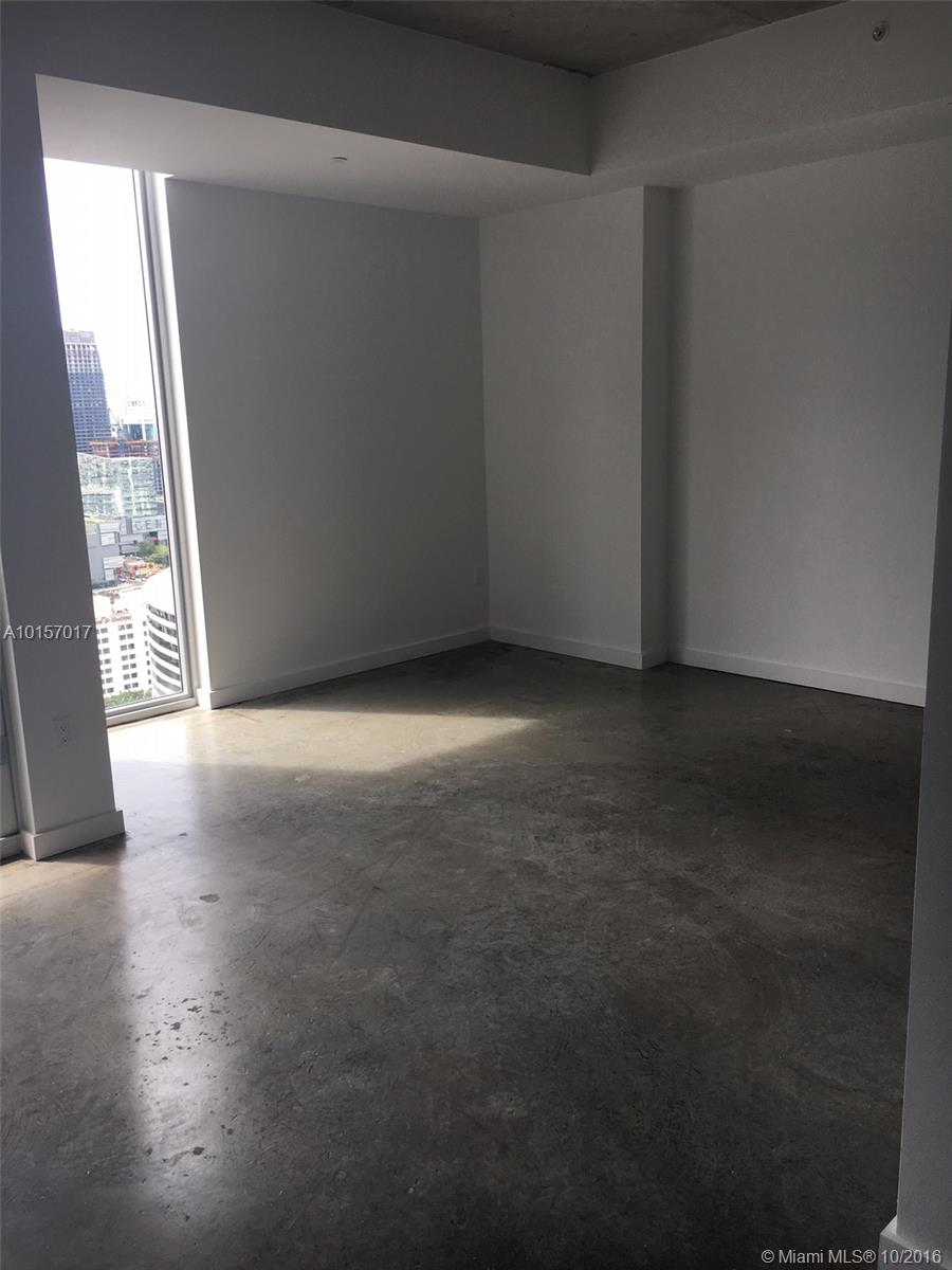 CENTRO CONDO - Residential Lease