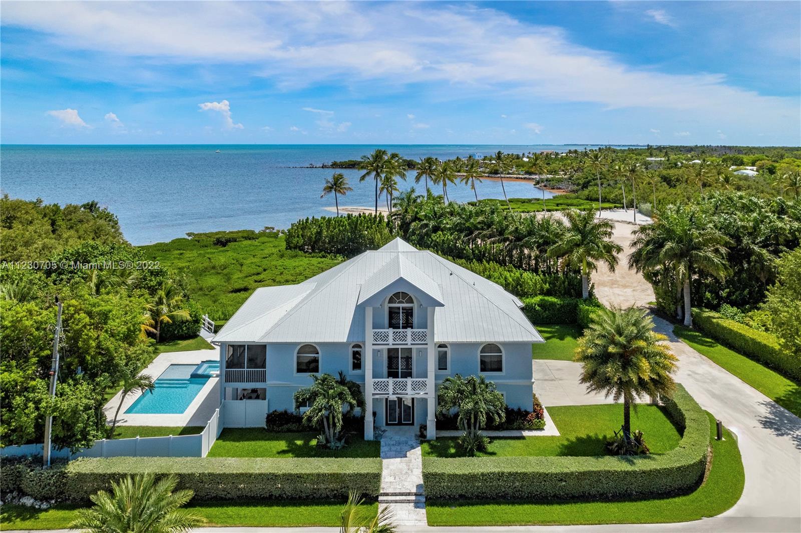 PLANTATION POINT - Residential