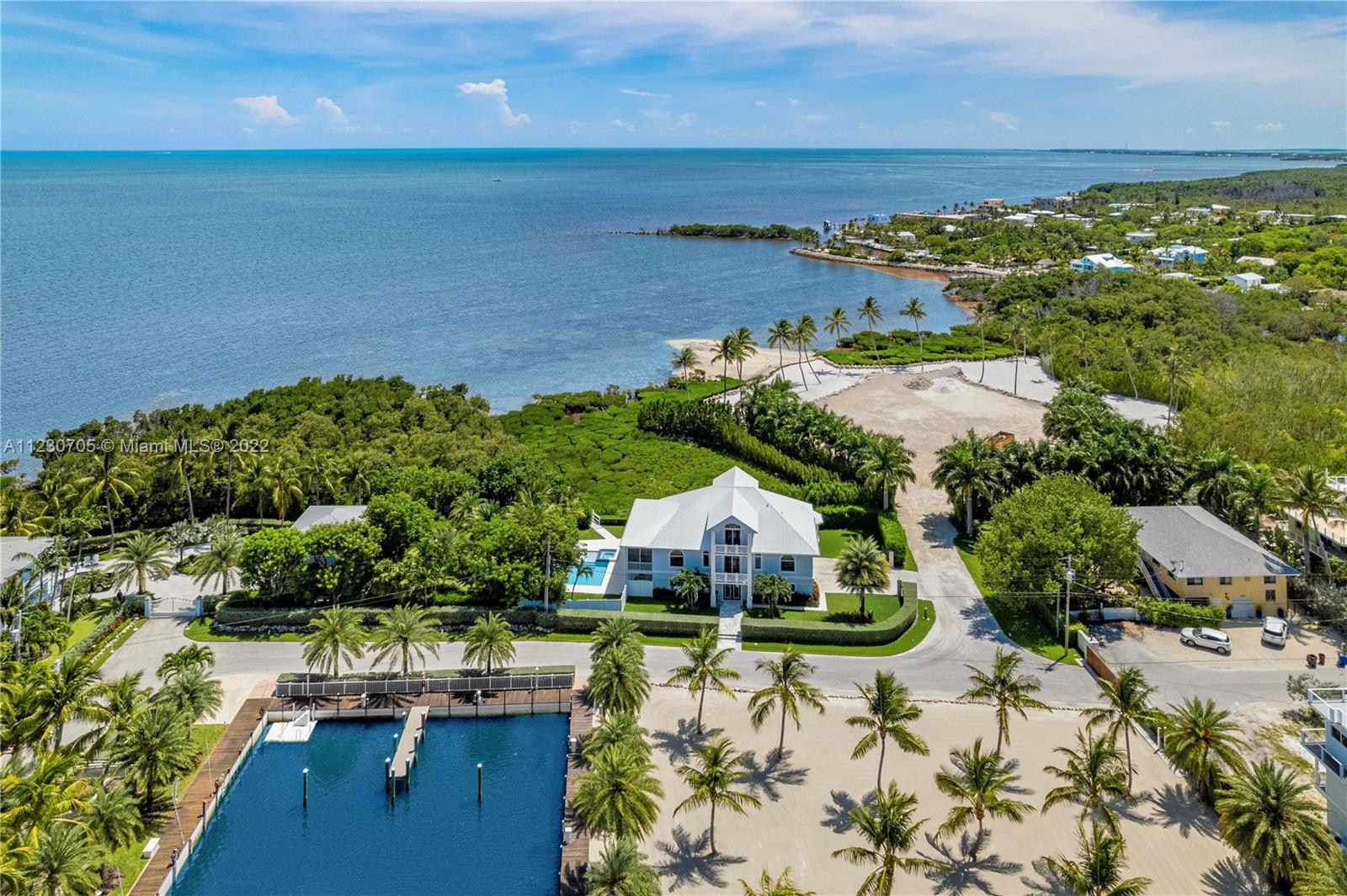 PLANTATION POINT - Residential