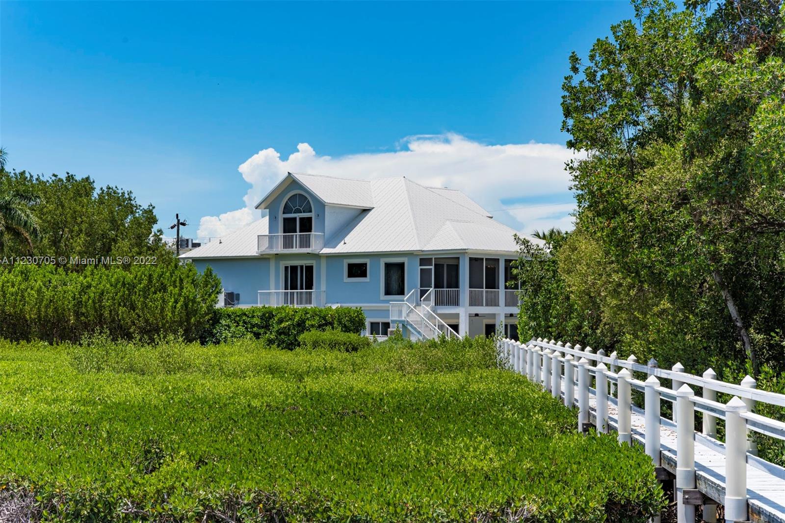 PLANTATION POINT - Residential