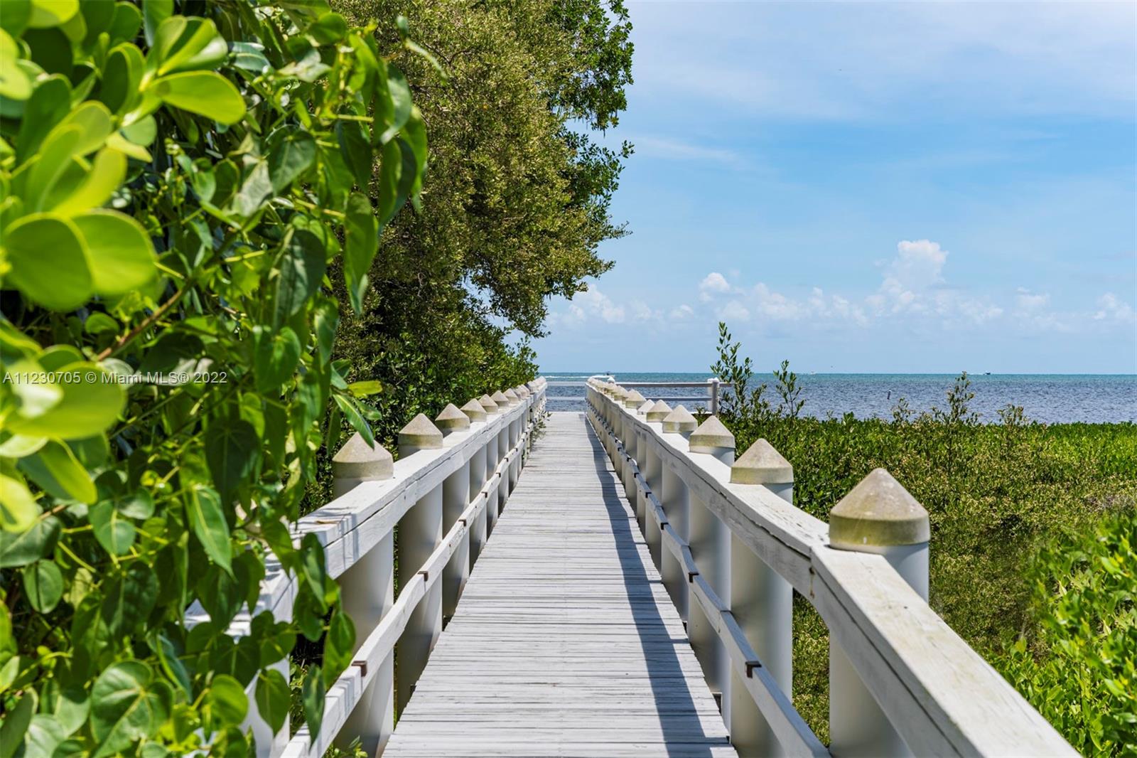 PLANTATION POINT - Residential