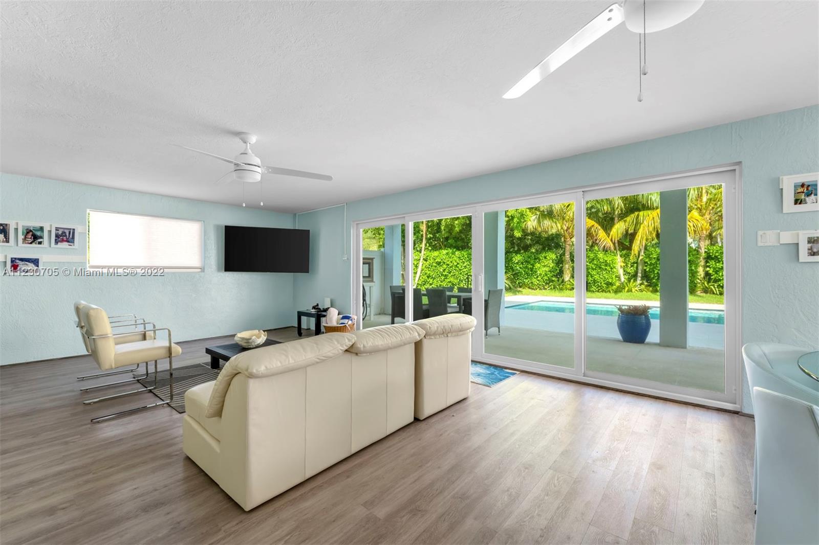 PLANTATION POINT - Residential