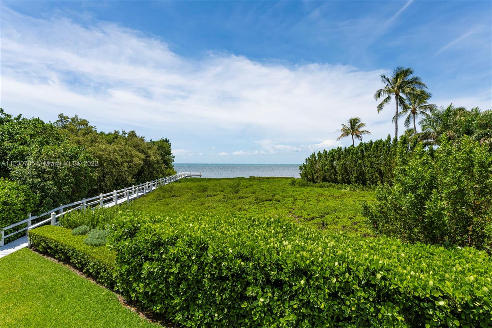 PLANTATION POINT - Residential