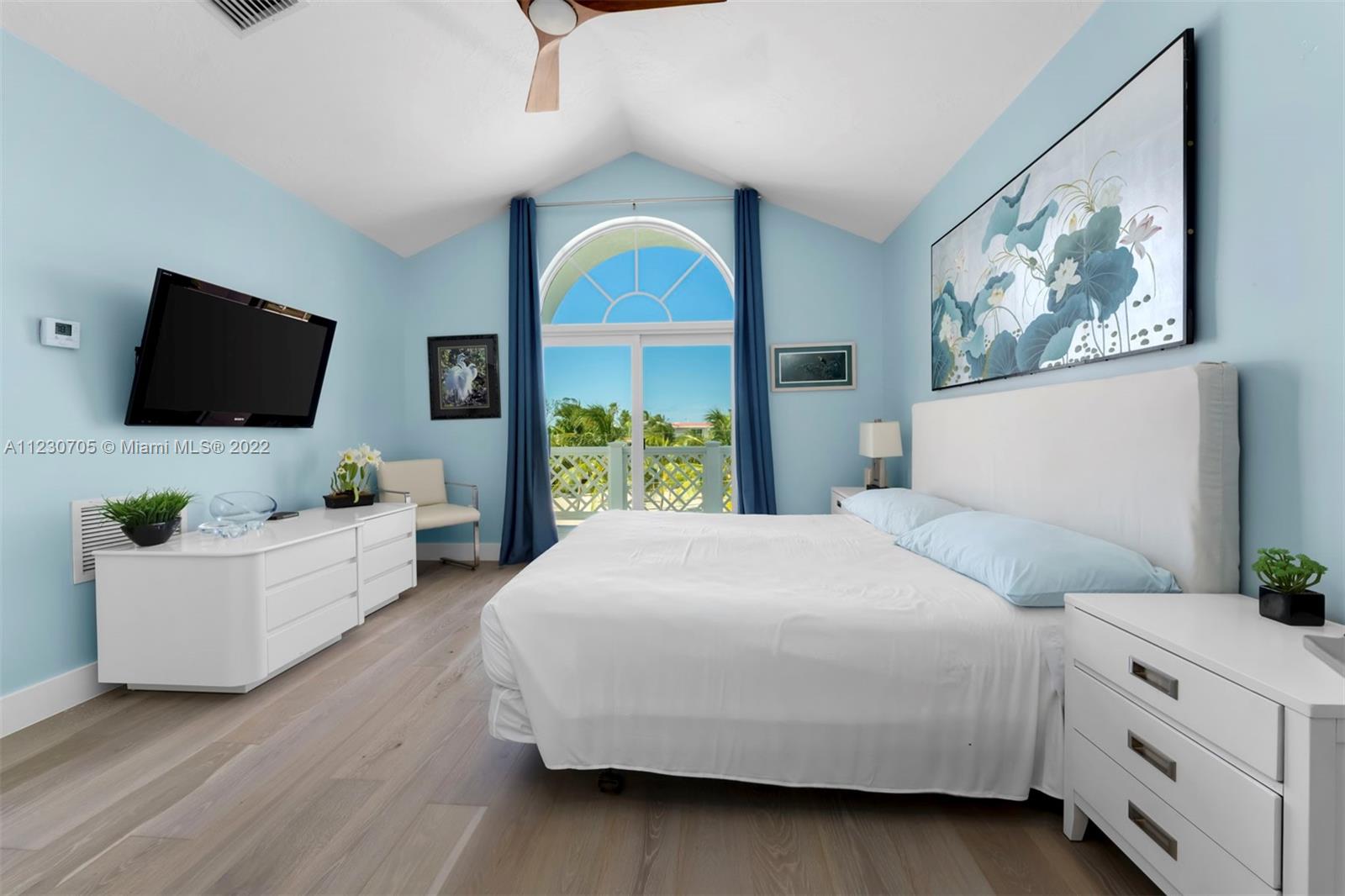 PLANTATION POINT - Residential