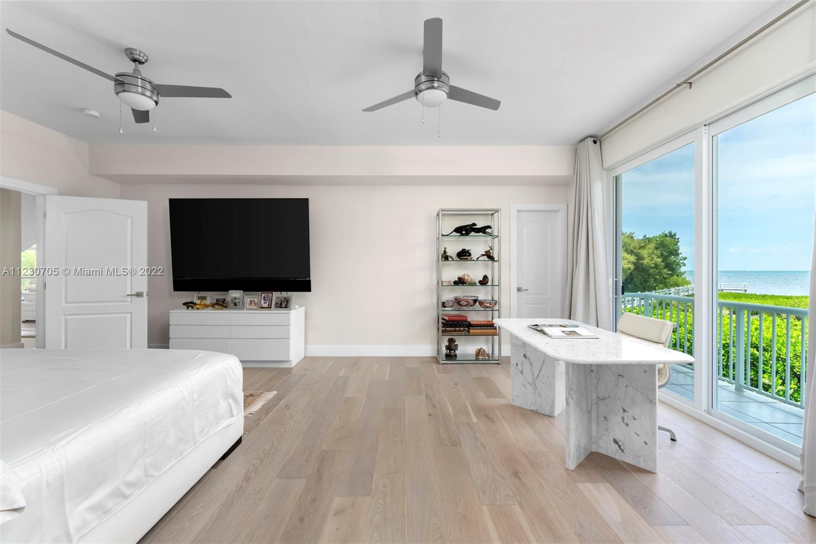 PLANTATION POINT - Residential