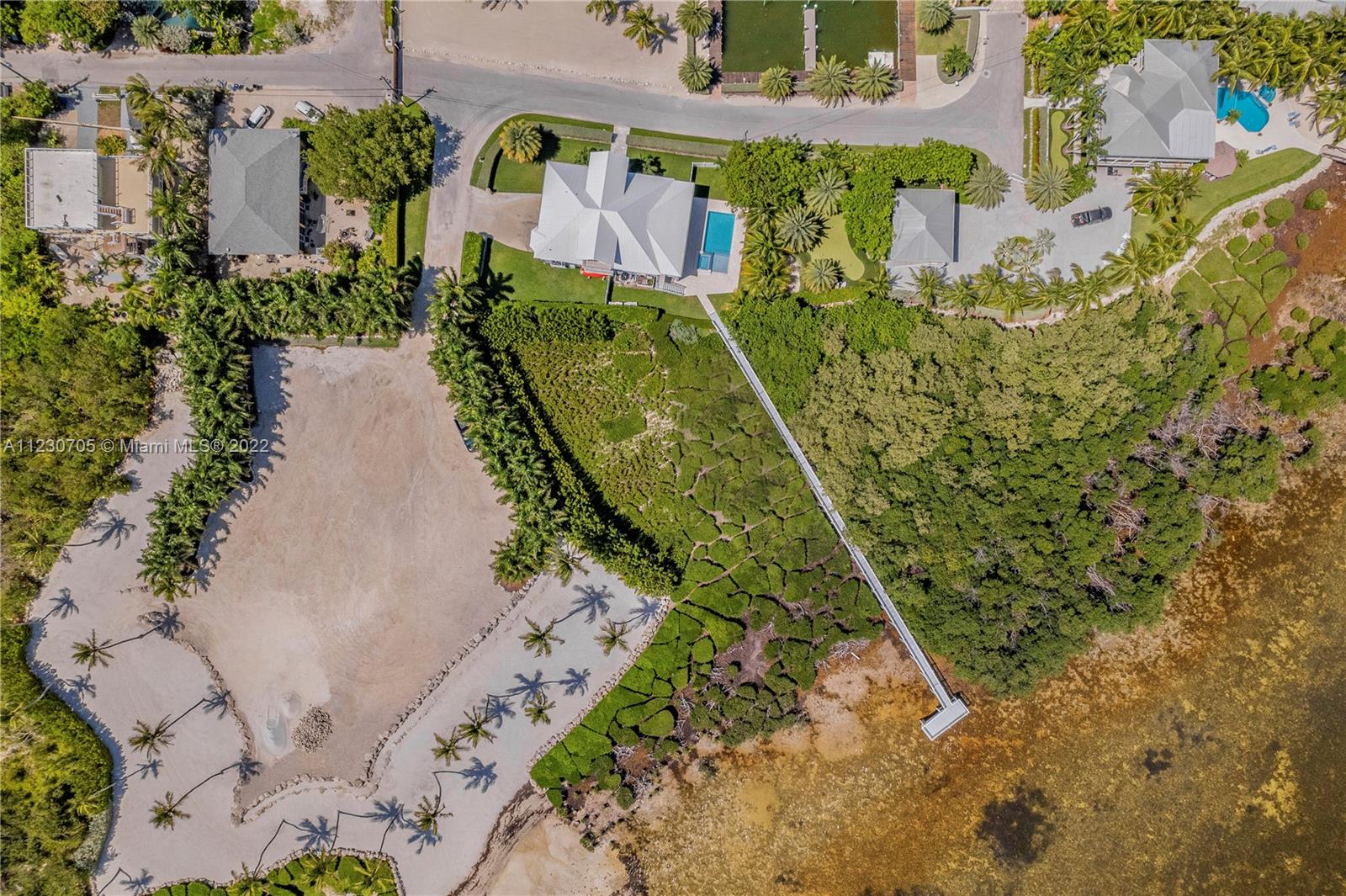 PLANTATION POINT - Residential