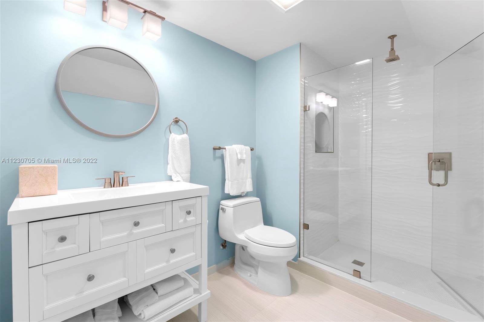 PLANTATION POINT - Residential