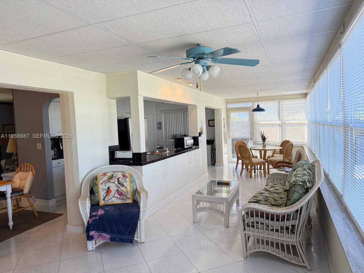 HOLLYWOOD HEIGHTS ADD SEC - Residential