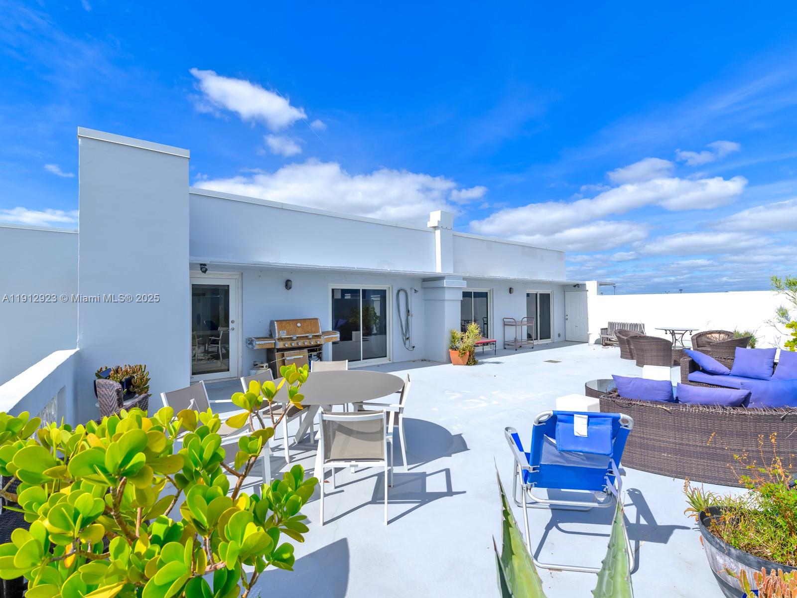 BAKER TOWERS CONDO - Residential