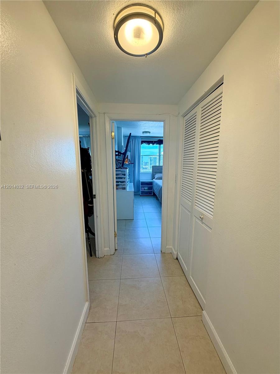 ARLEN HOUSE WEST CONDO - Residential