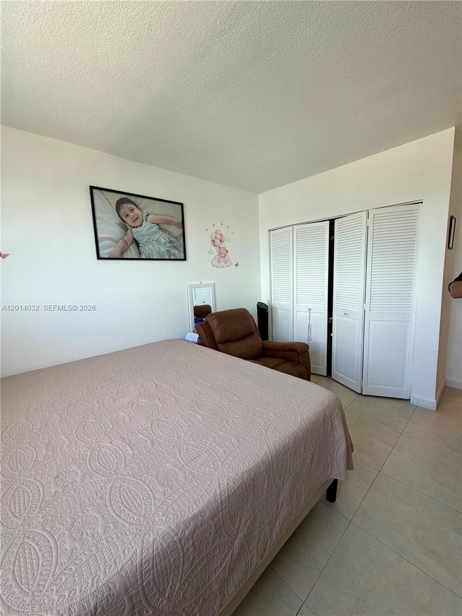 ARLEN HOUSE WEST CONDO - Residential