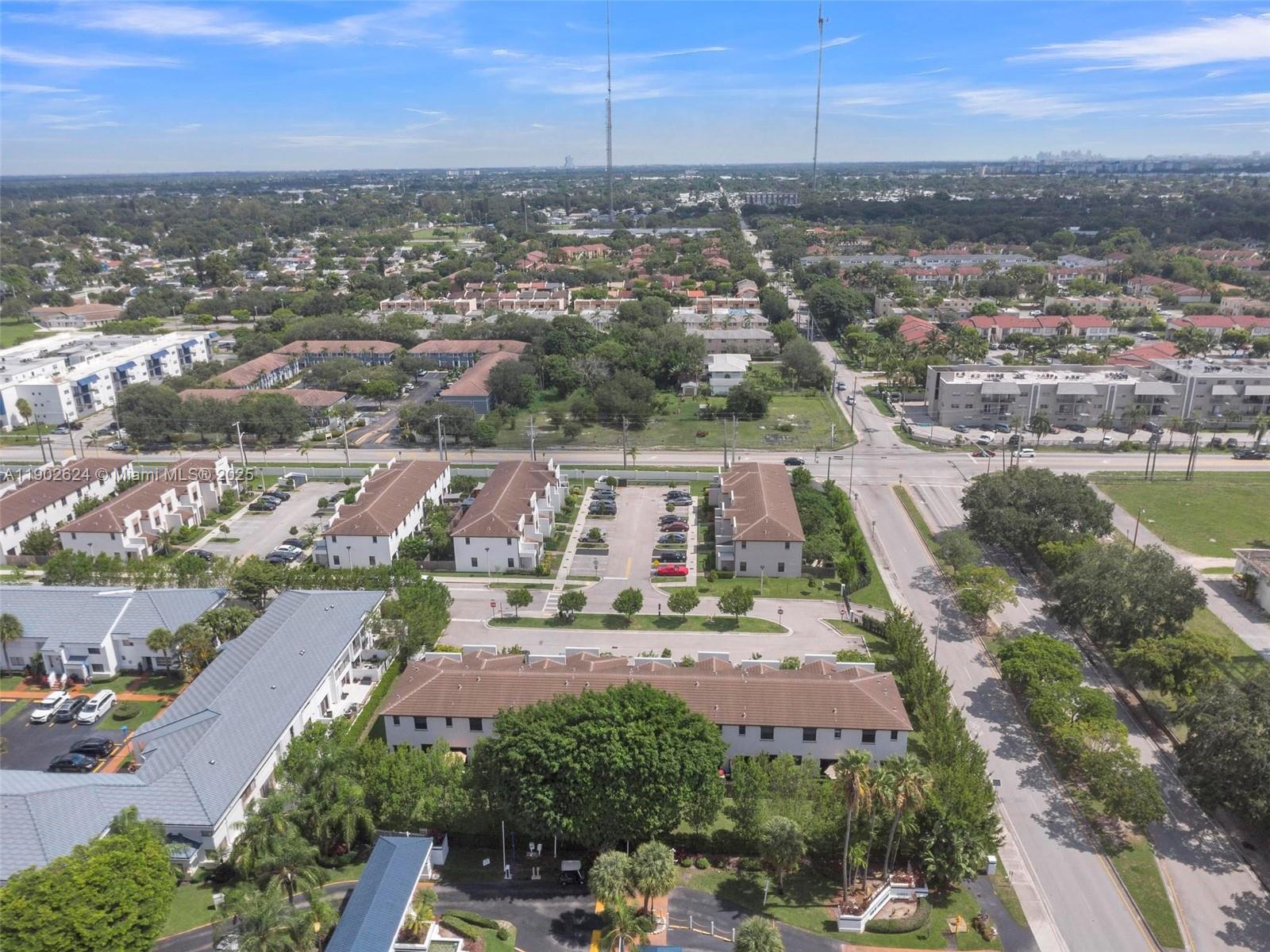 VIA VENTURA NEIGHBORHOOD - Residential