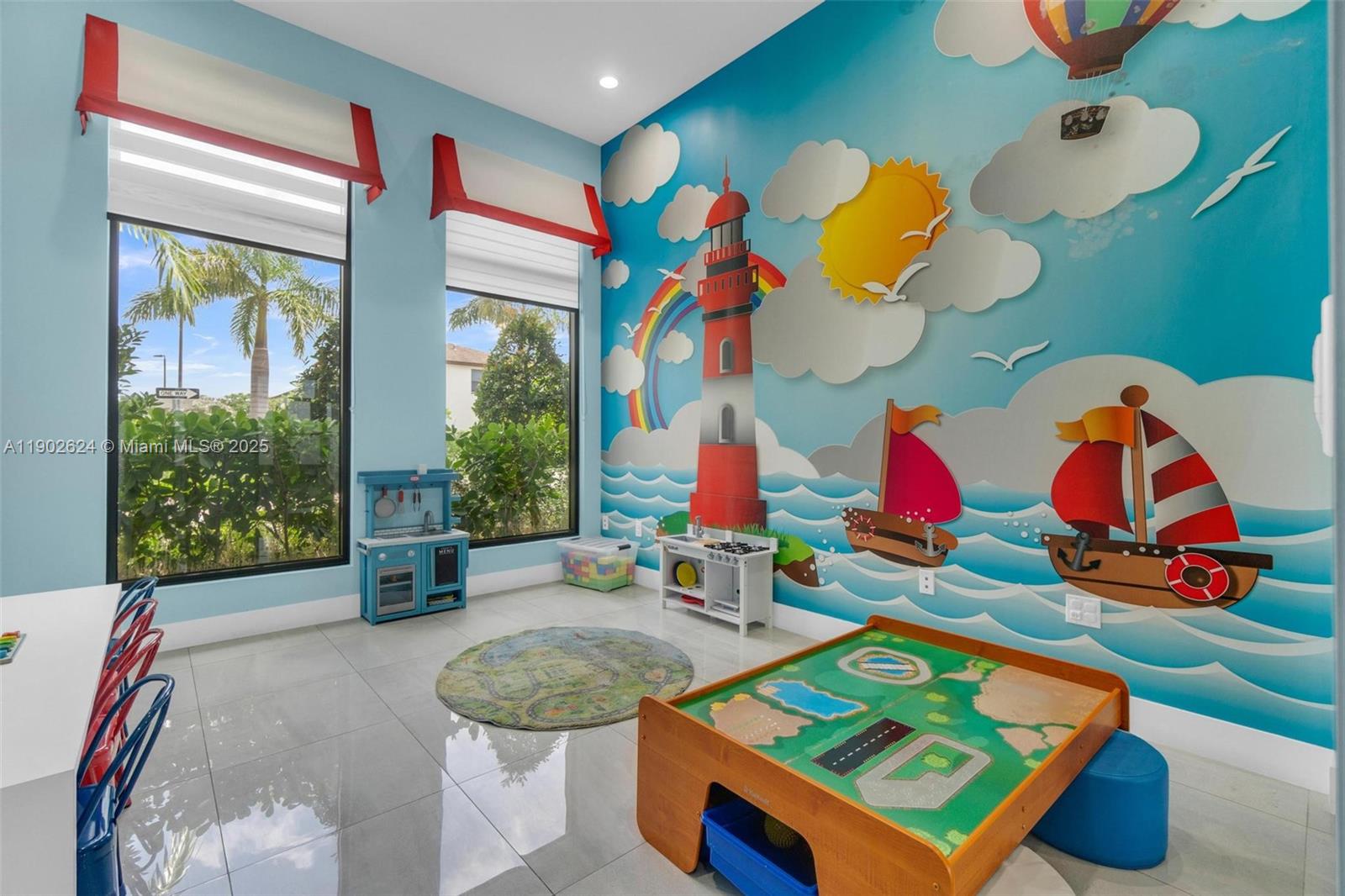 VIA VENTURA NEIGHBORHOOD - Residential
