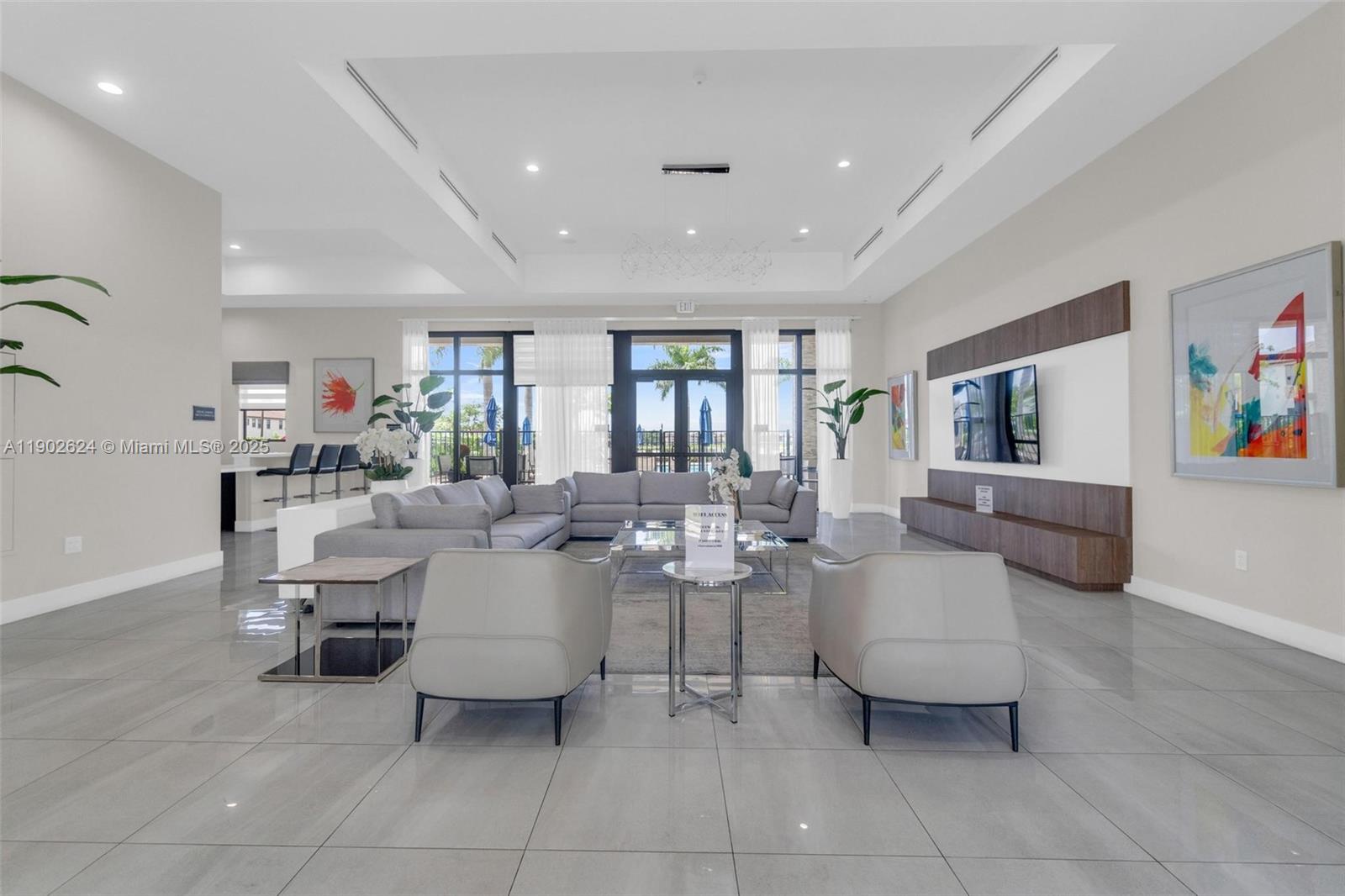 VIA VENTURA NEIGHBORHOOD - Residential