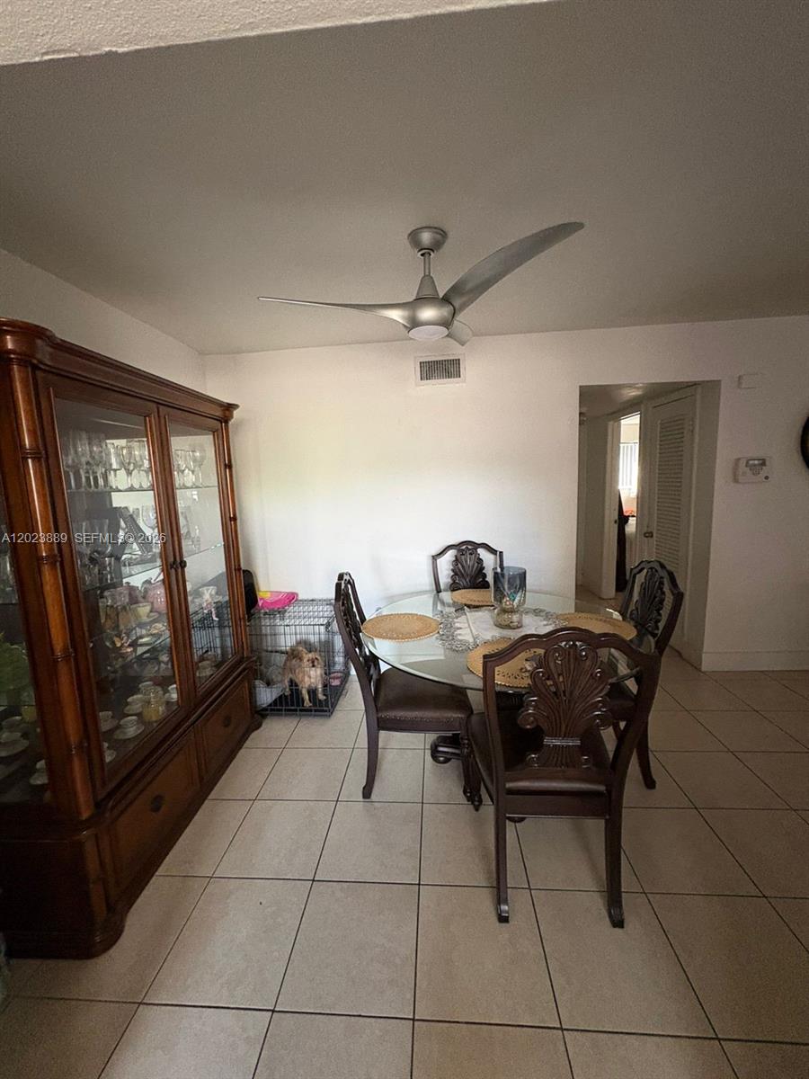 SUTTON HOUSE CONDO - Residential