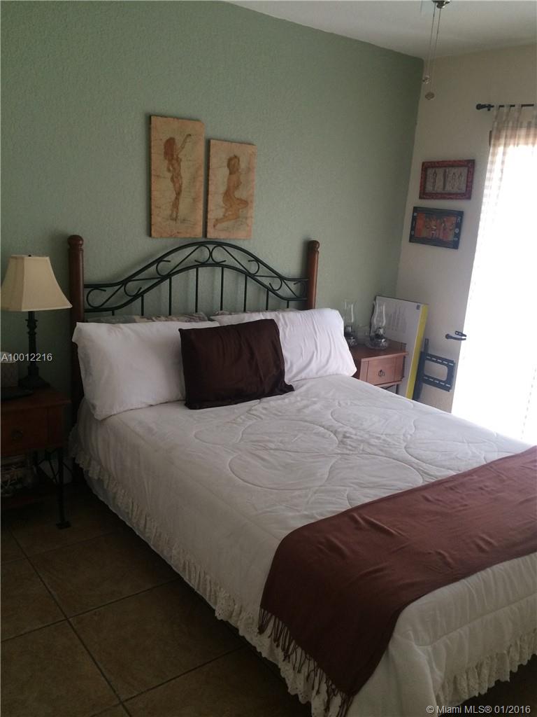 Hammocks Sec 03 - Residential Lease