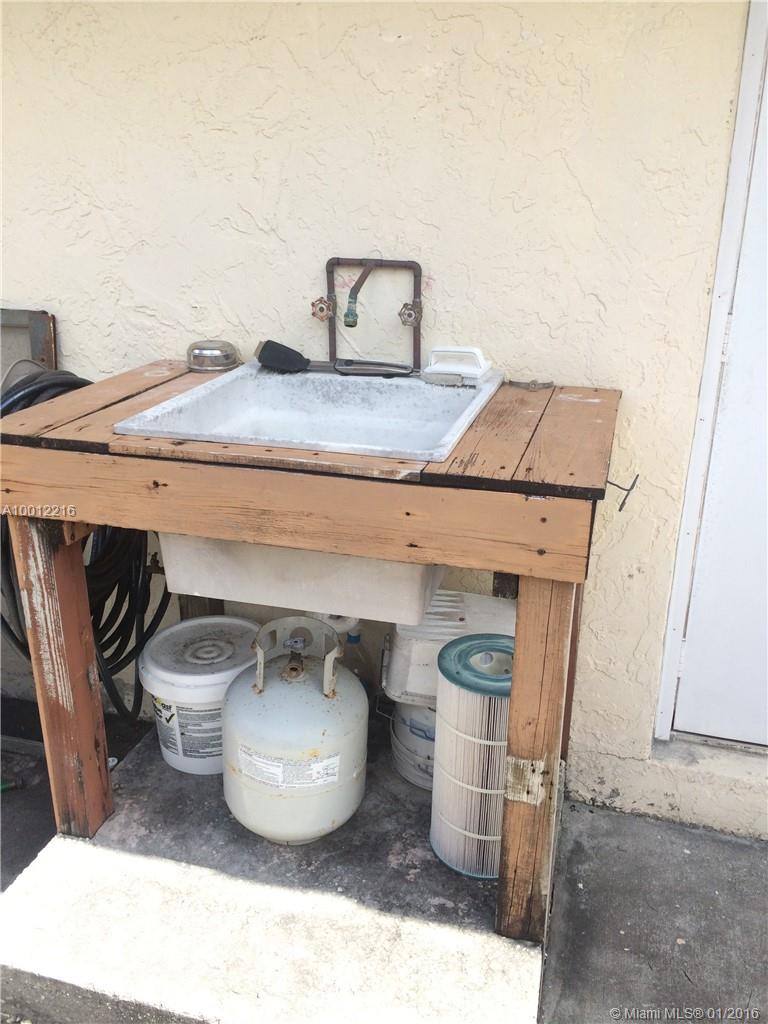 Hammocks Sec 03 - Residential Lease