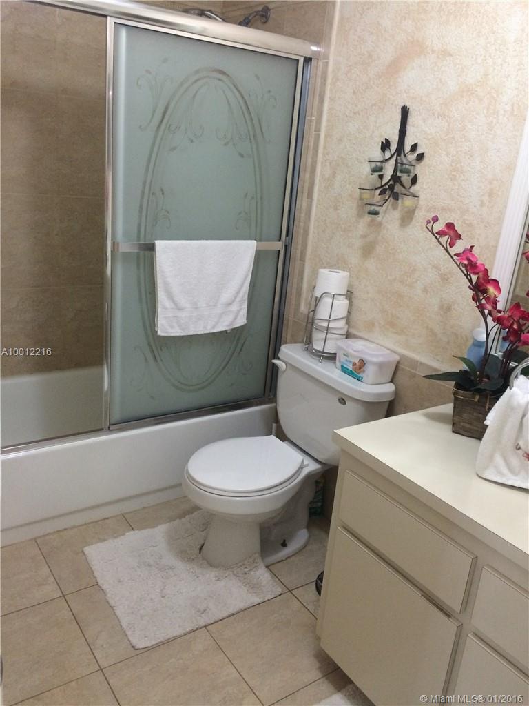 Hammocks Sec 03 - Residential Lease