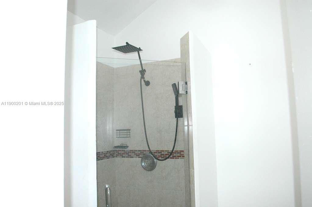 SOUTHRIDGE HEIGHTS FIRST - Residential Lease